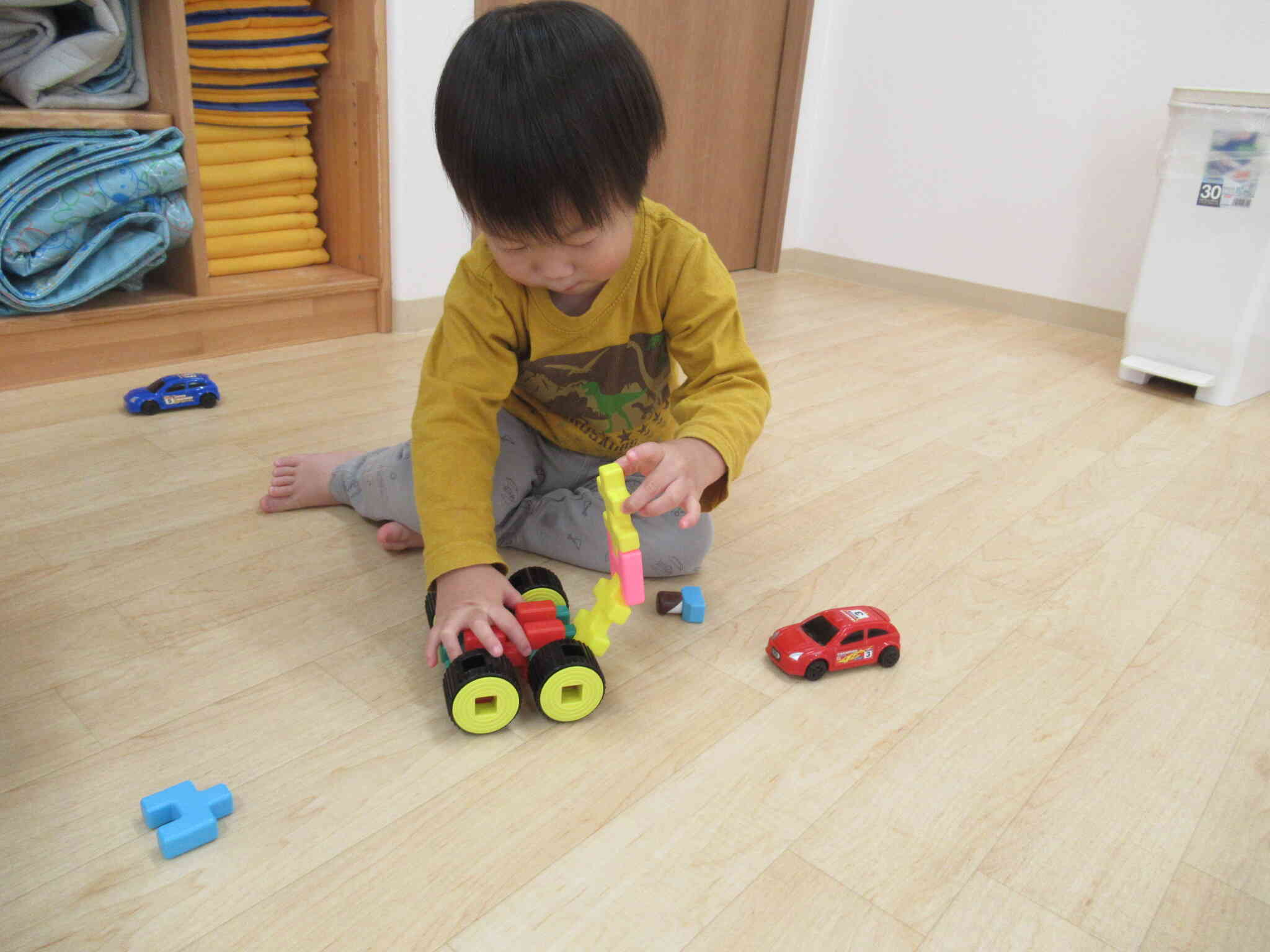 キャリアカー作ってるよ。