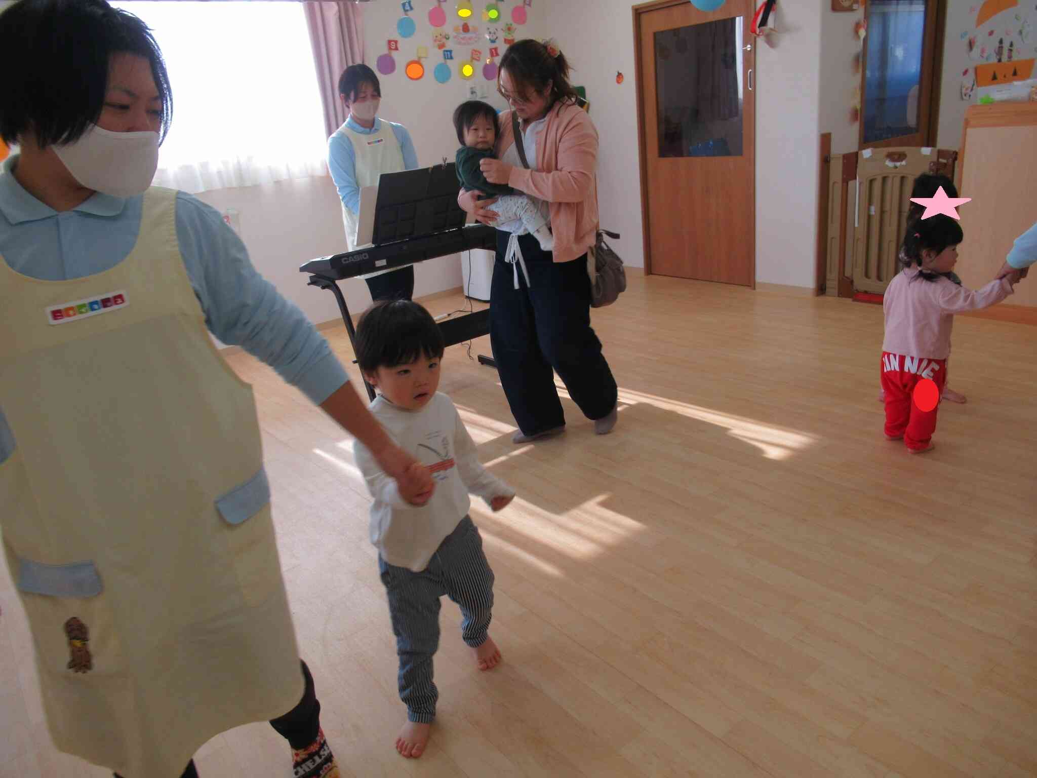 お部屋の中の散歩を楽しんだよ。