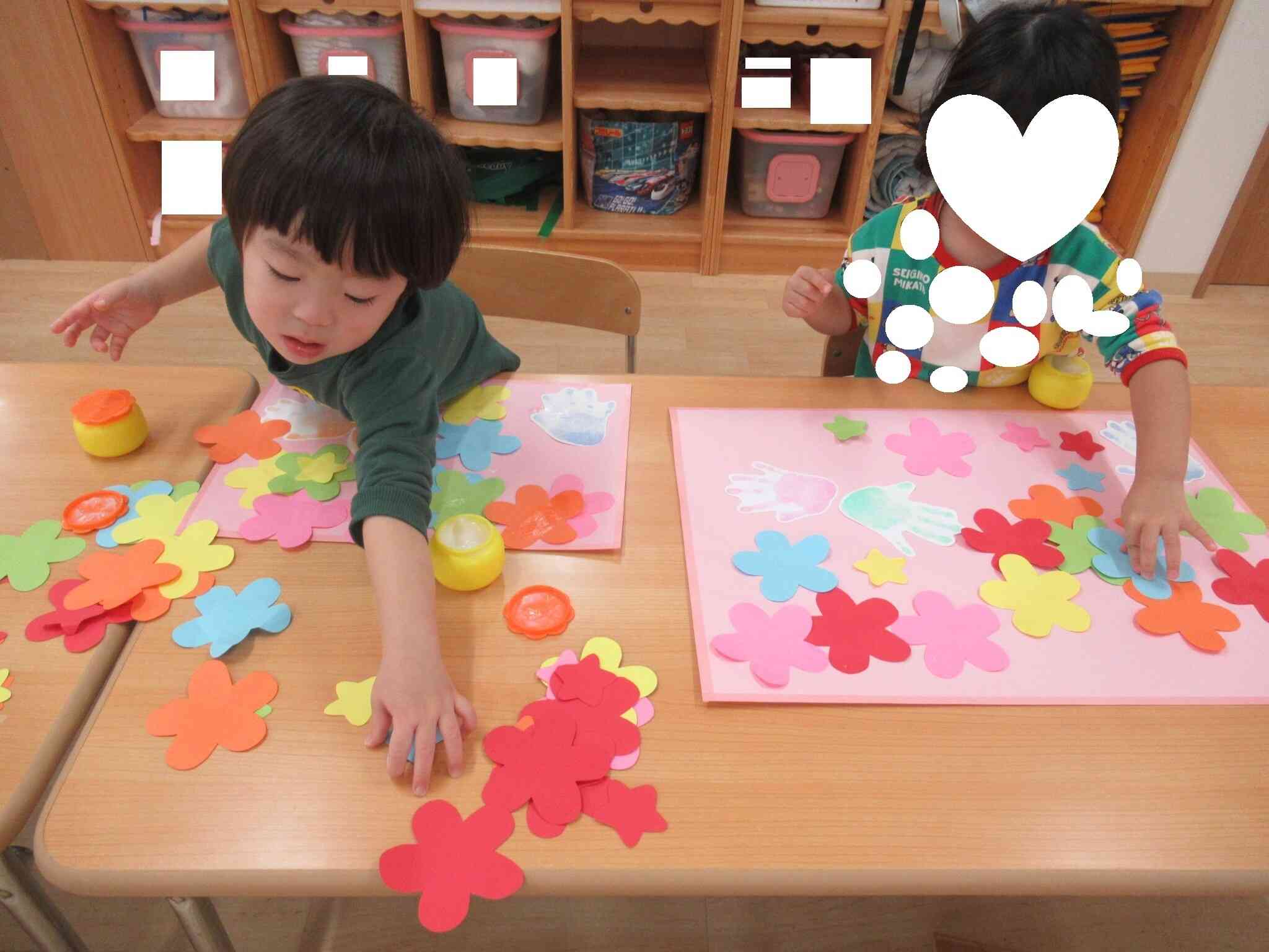 プレゼント作りをしました～２歳児うさぎ組～