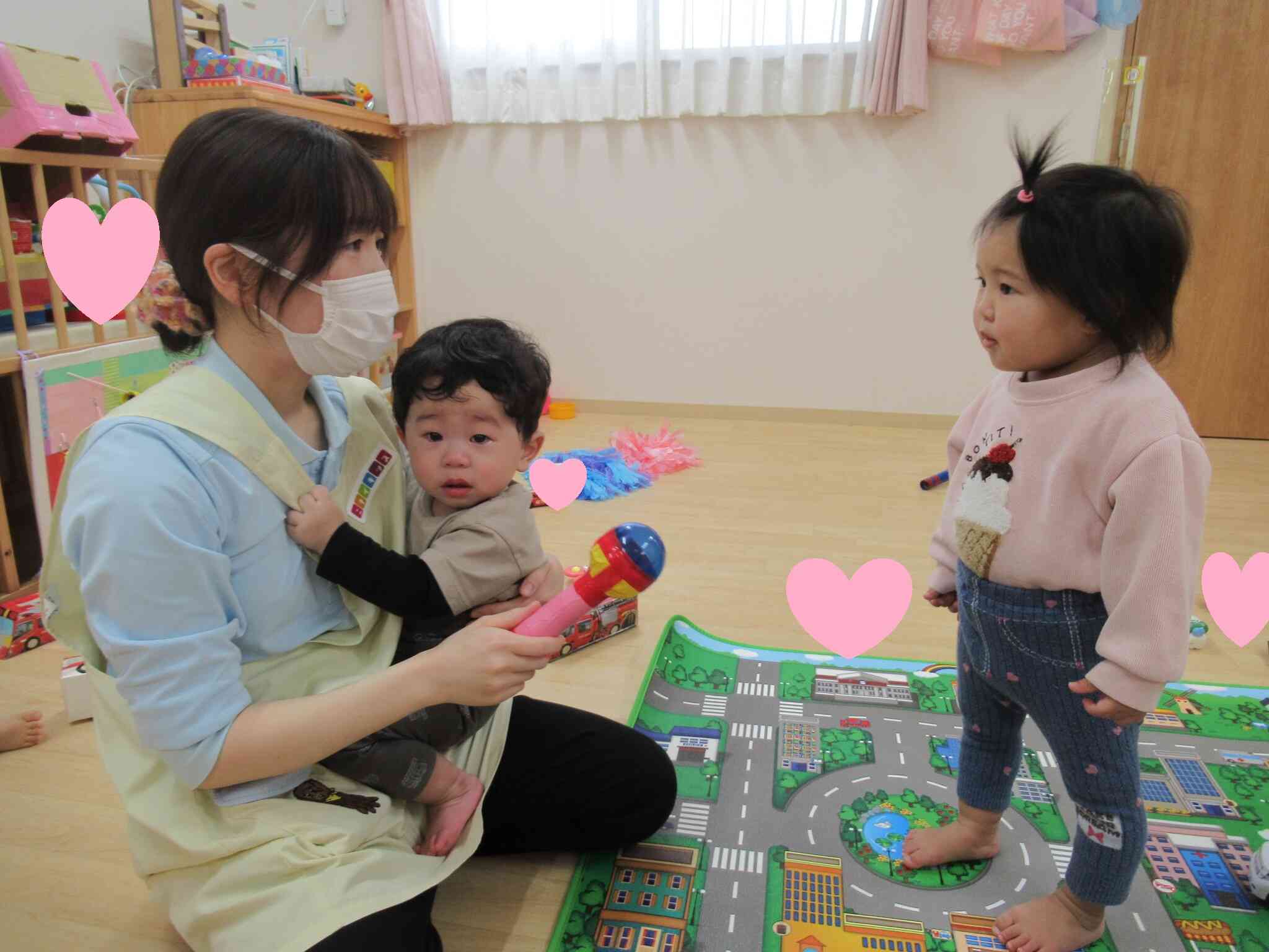 「ねぇねぇ、せんせ～」