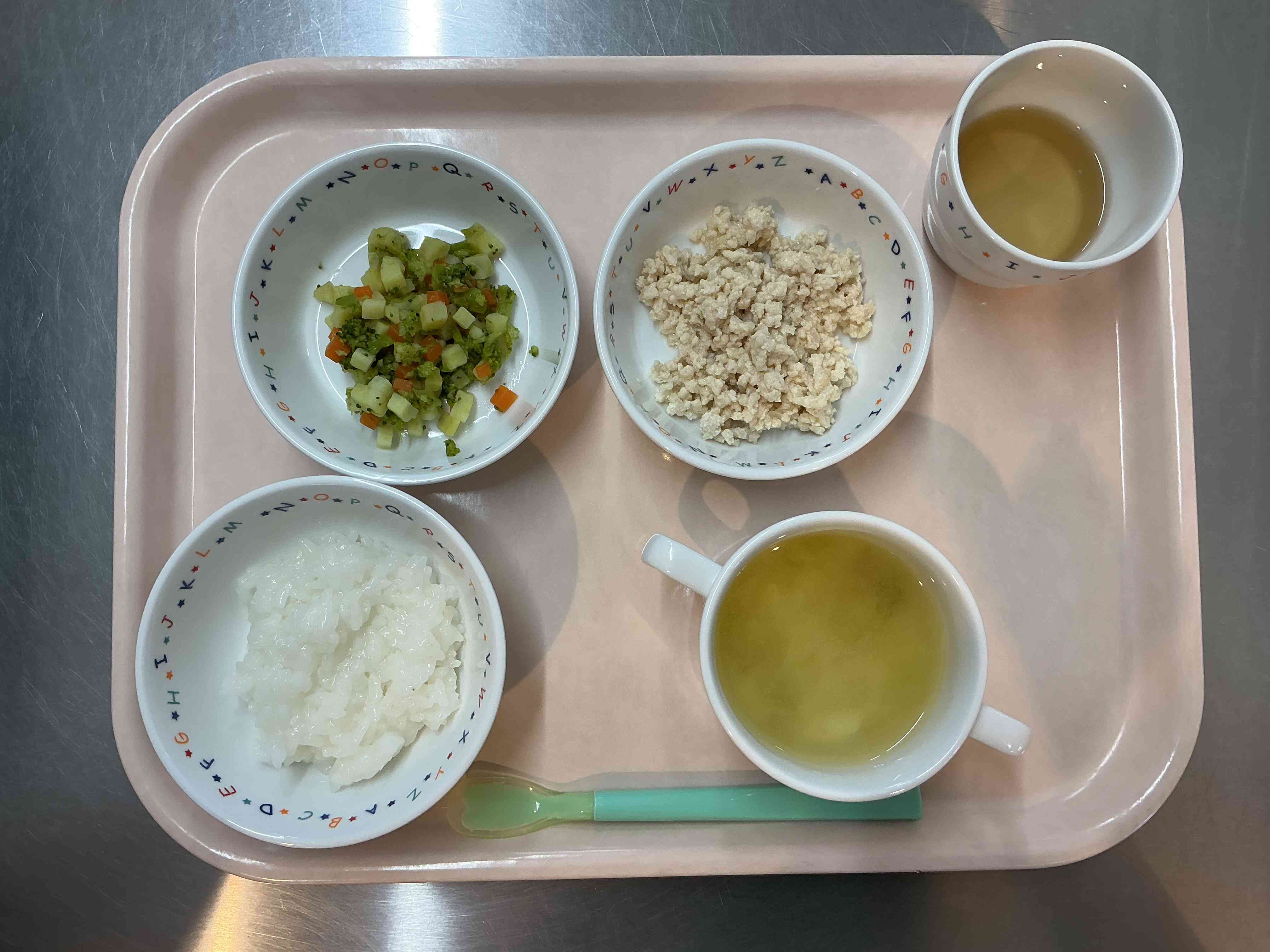 2/2のお昼ご飯（後期食）