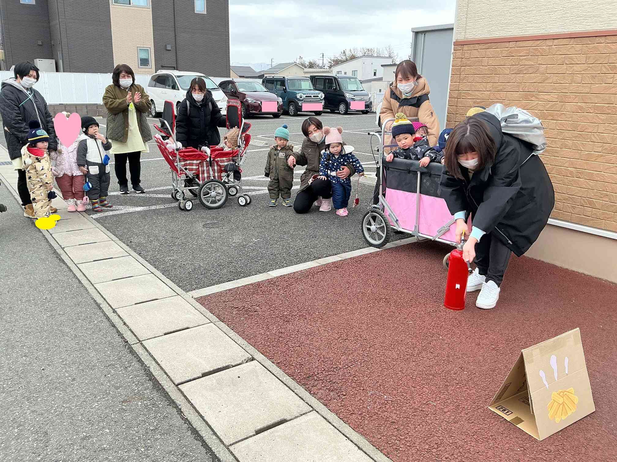 初期消火を行いました。