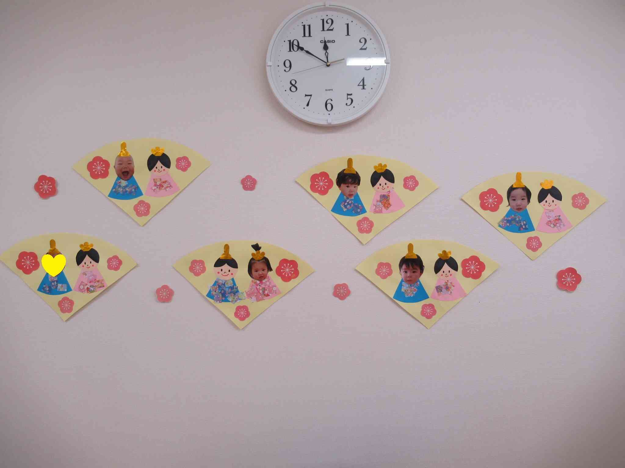 ひよこ組(0歳児)のおひなさま