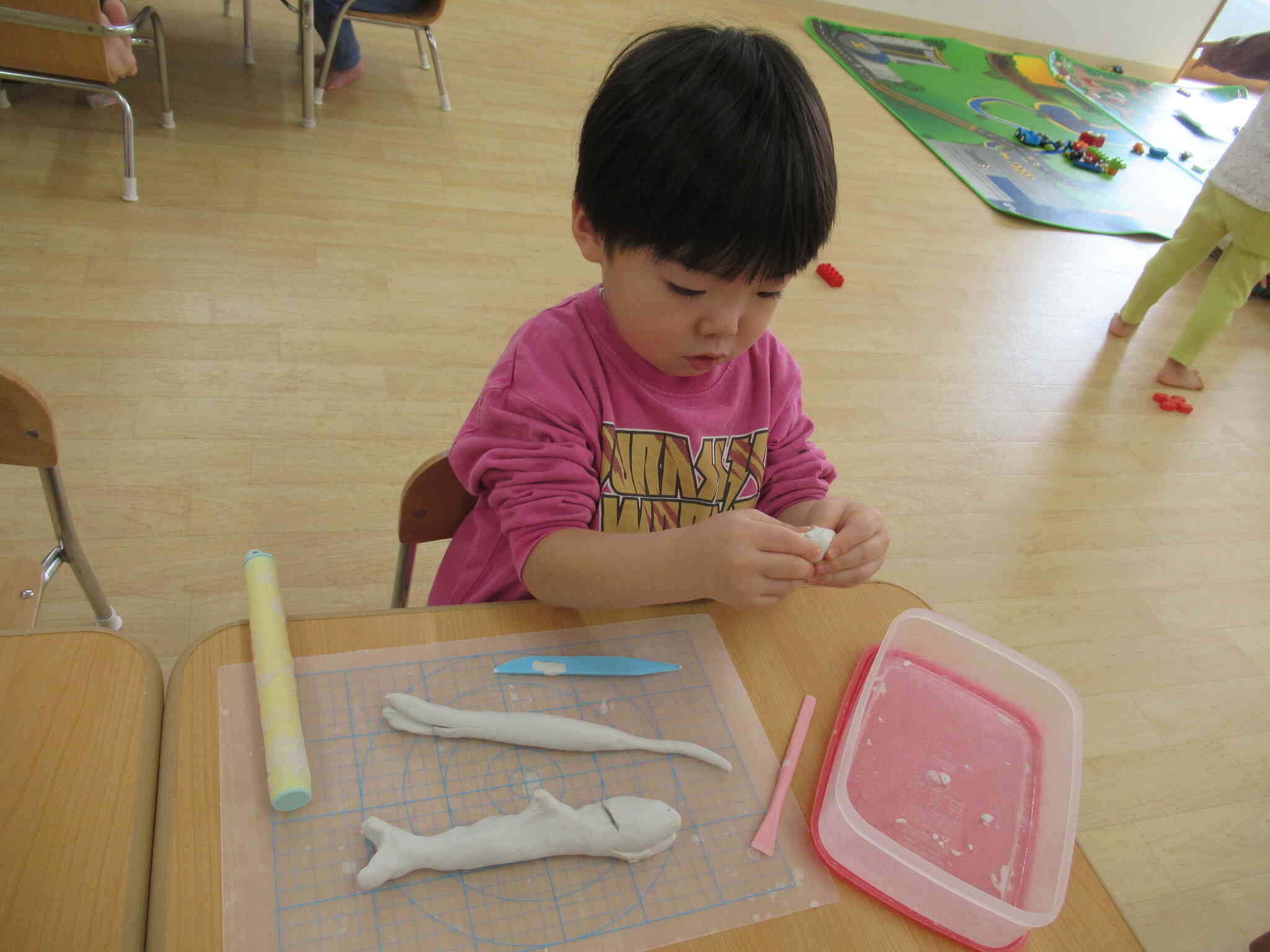 海の生き物に興味津々