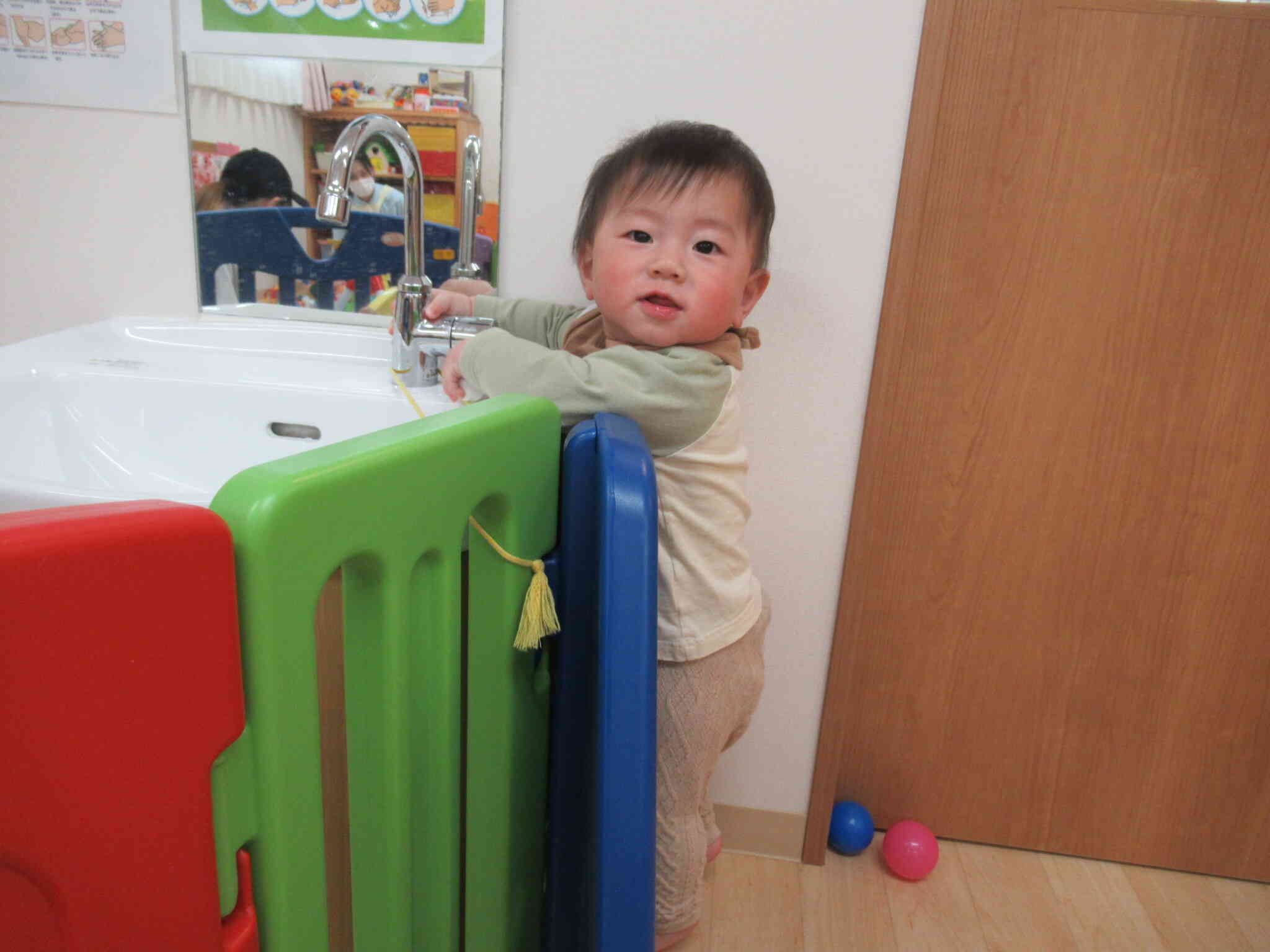 今日の様子～ひよこ組（0歳児）～