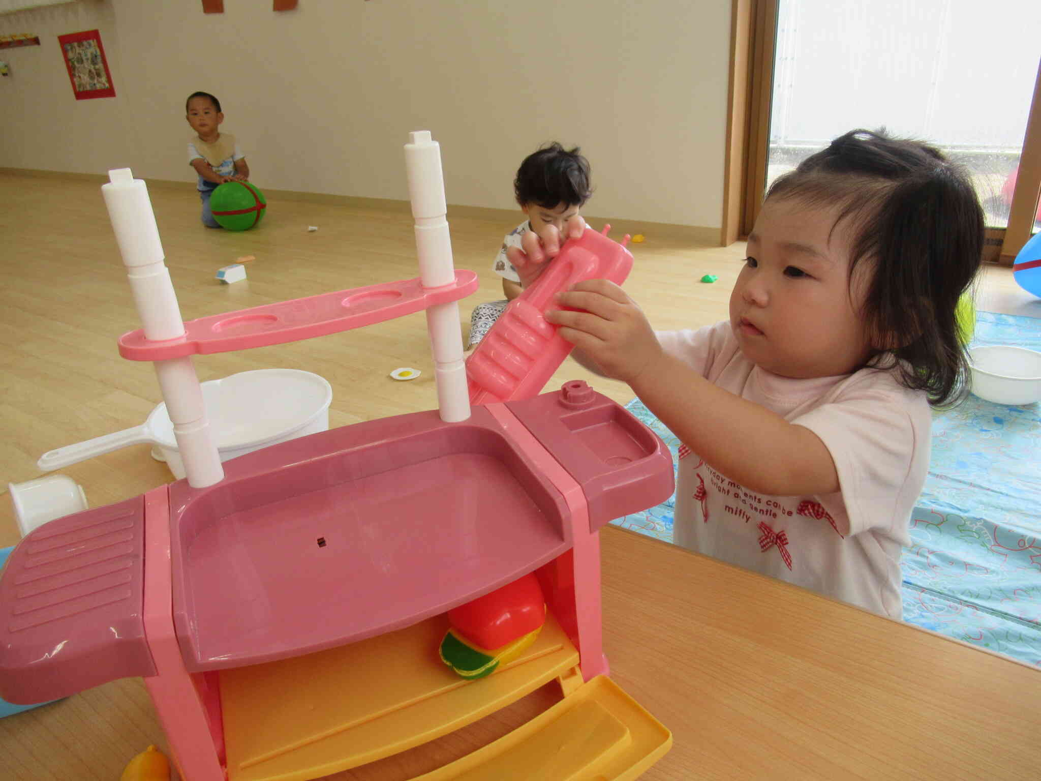 ままごと遊び～あひる組（１歳児）～