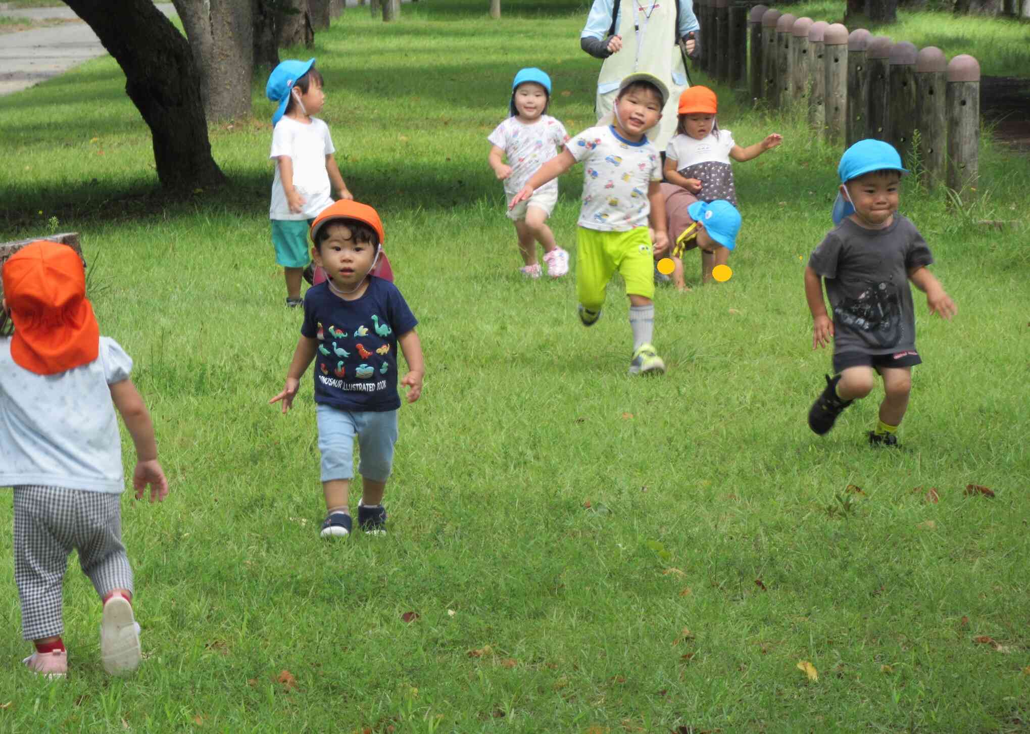 お散歩に行ってきました～うさぎ組（2歳児）～