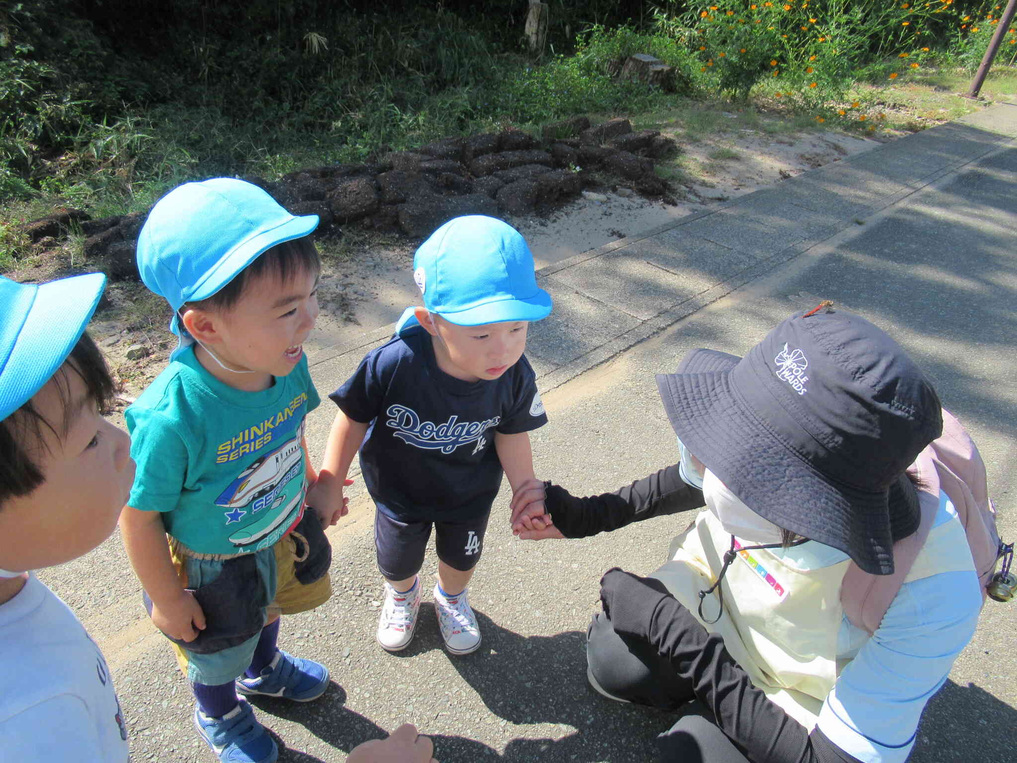 秋の自然を満喫～うさぎ組（2歳児）～