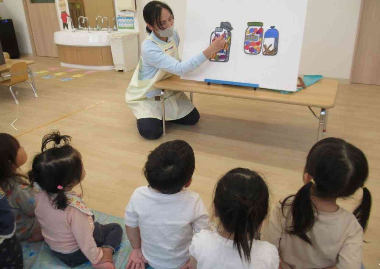 きんぎょがにげた♪