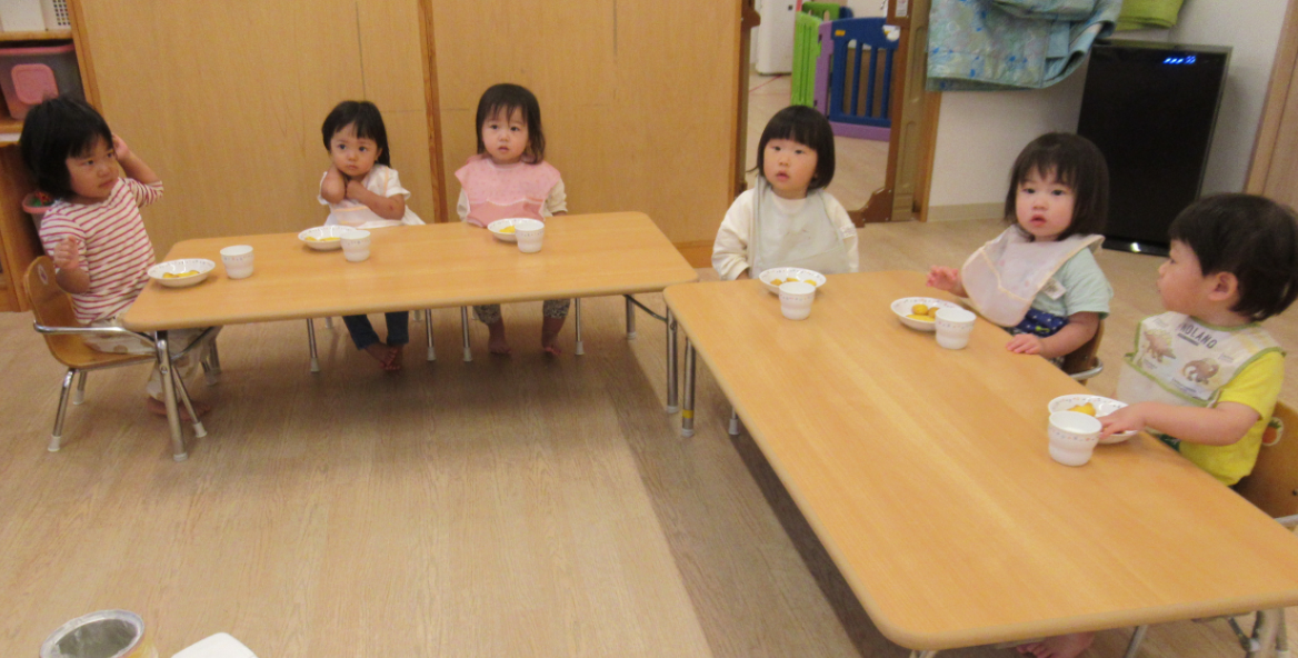 みんなで一緒にいただきます♡