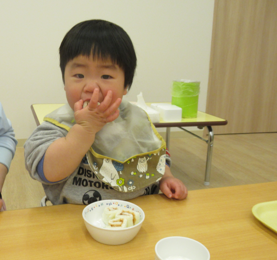 大きなお口で(*^^*)