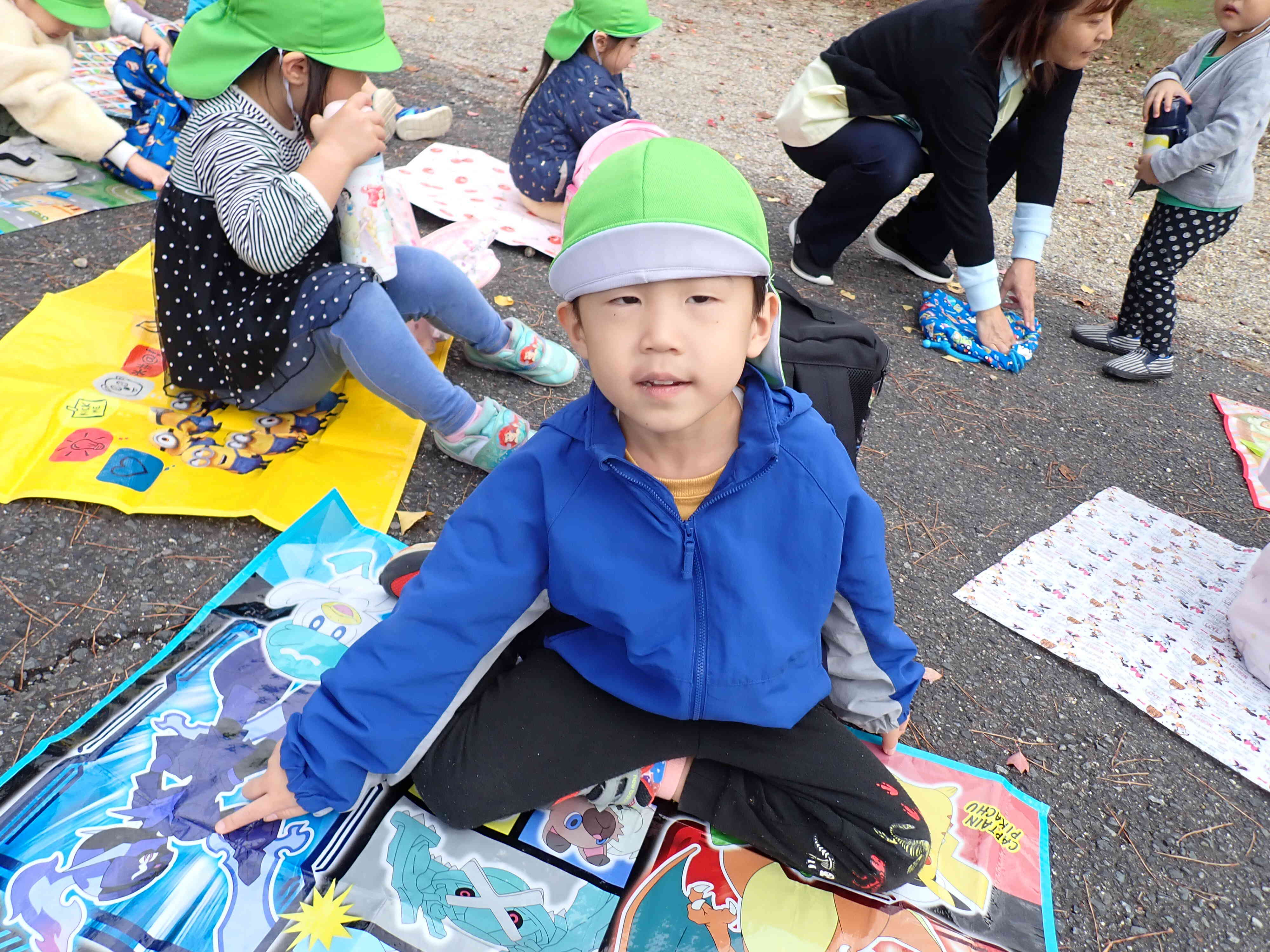 リュックを背負って♪｜ニチイキッズ天理川原城保育園｜ニチイキッズ