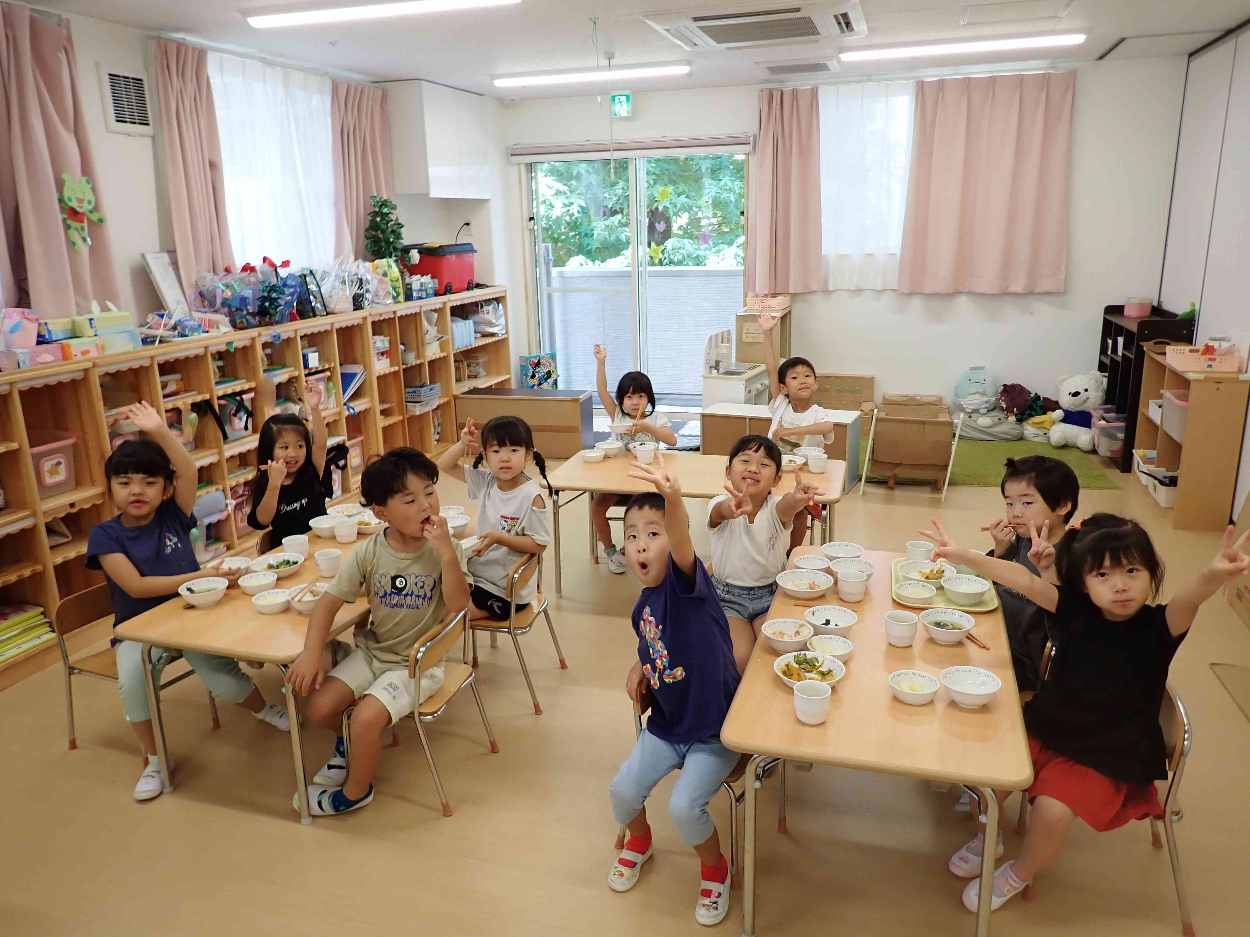 おいしい給食タイム♪　きりん組