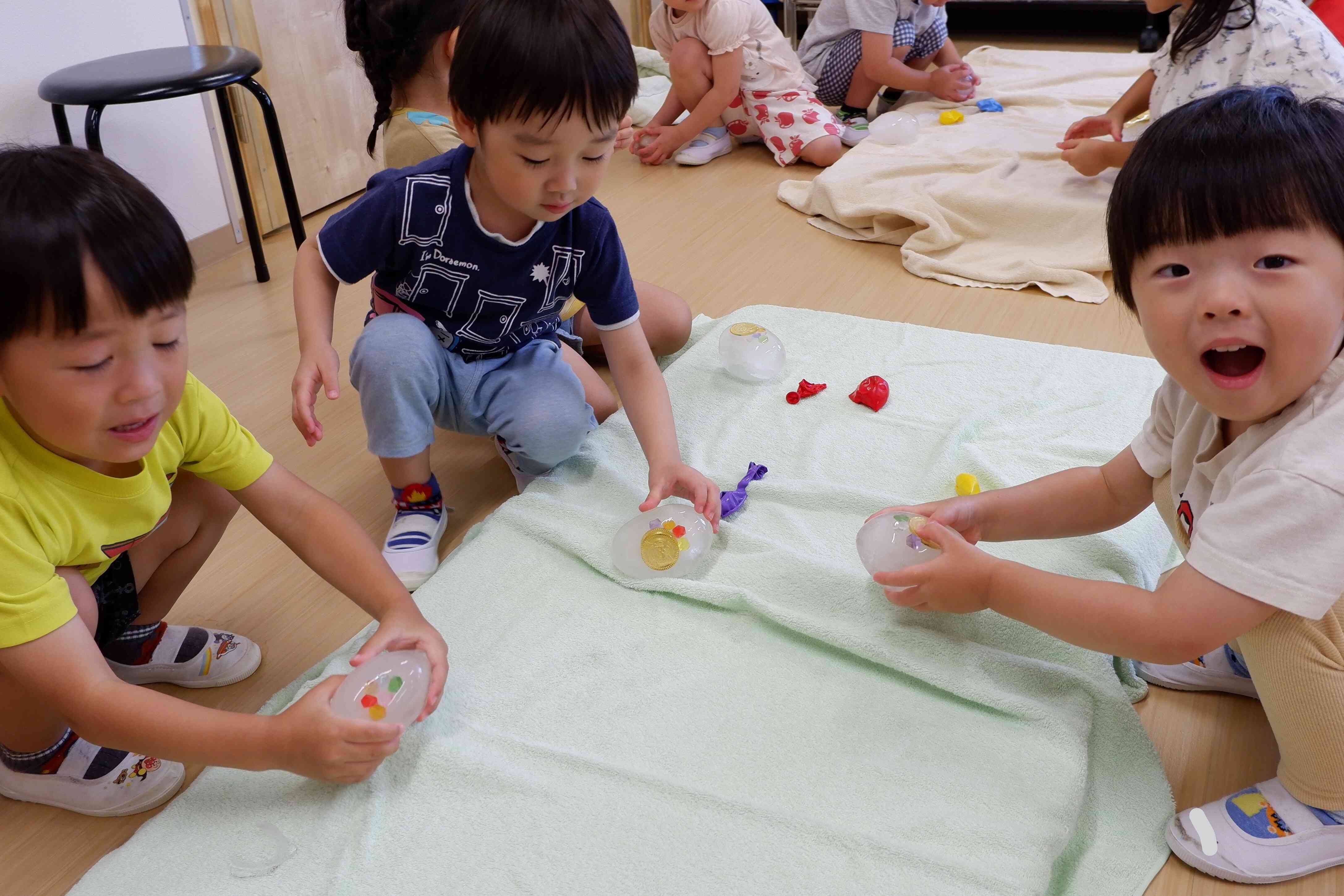 海賊ごっこ~氷の島から宝を探し出せ~りすぐみ