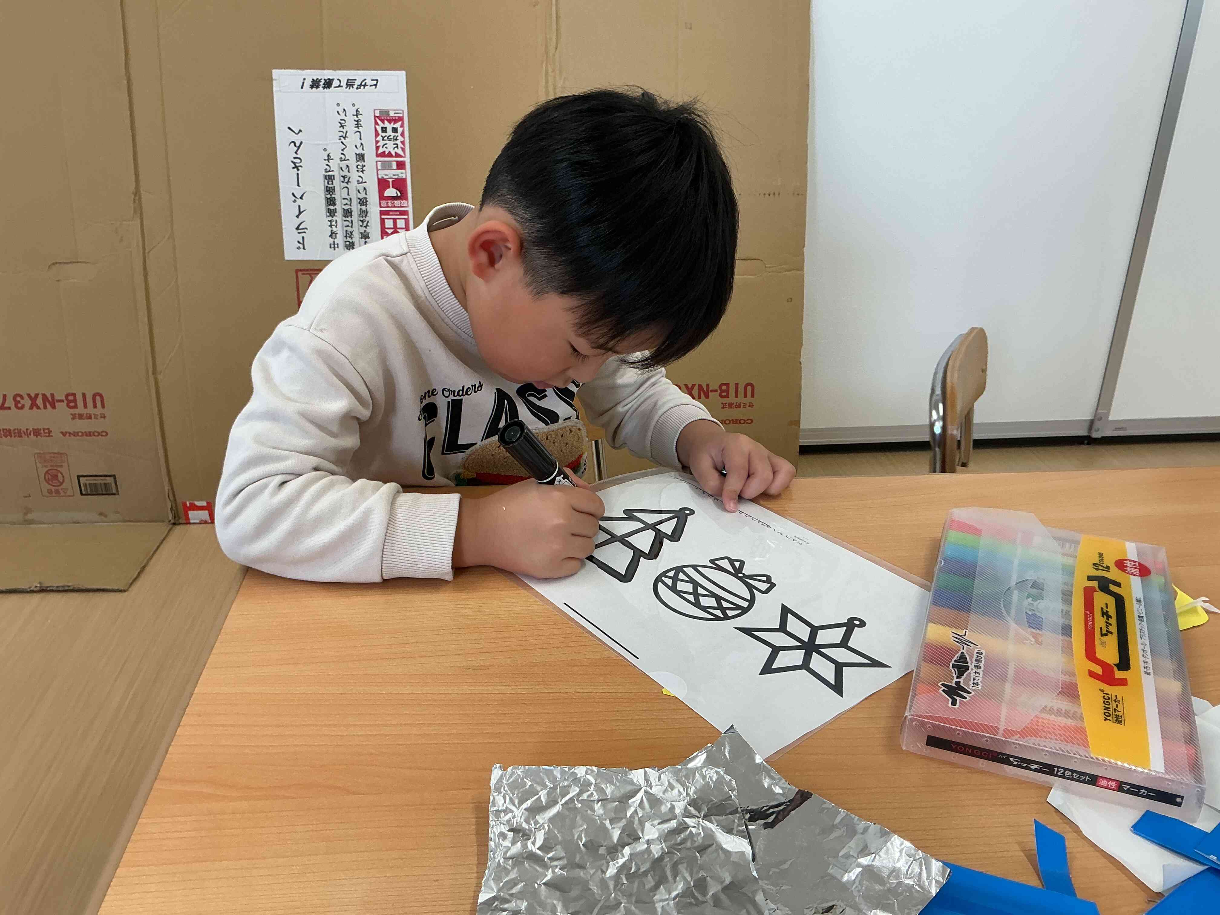 クリスマス制作①　きりん組