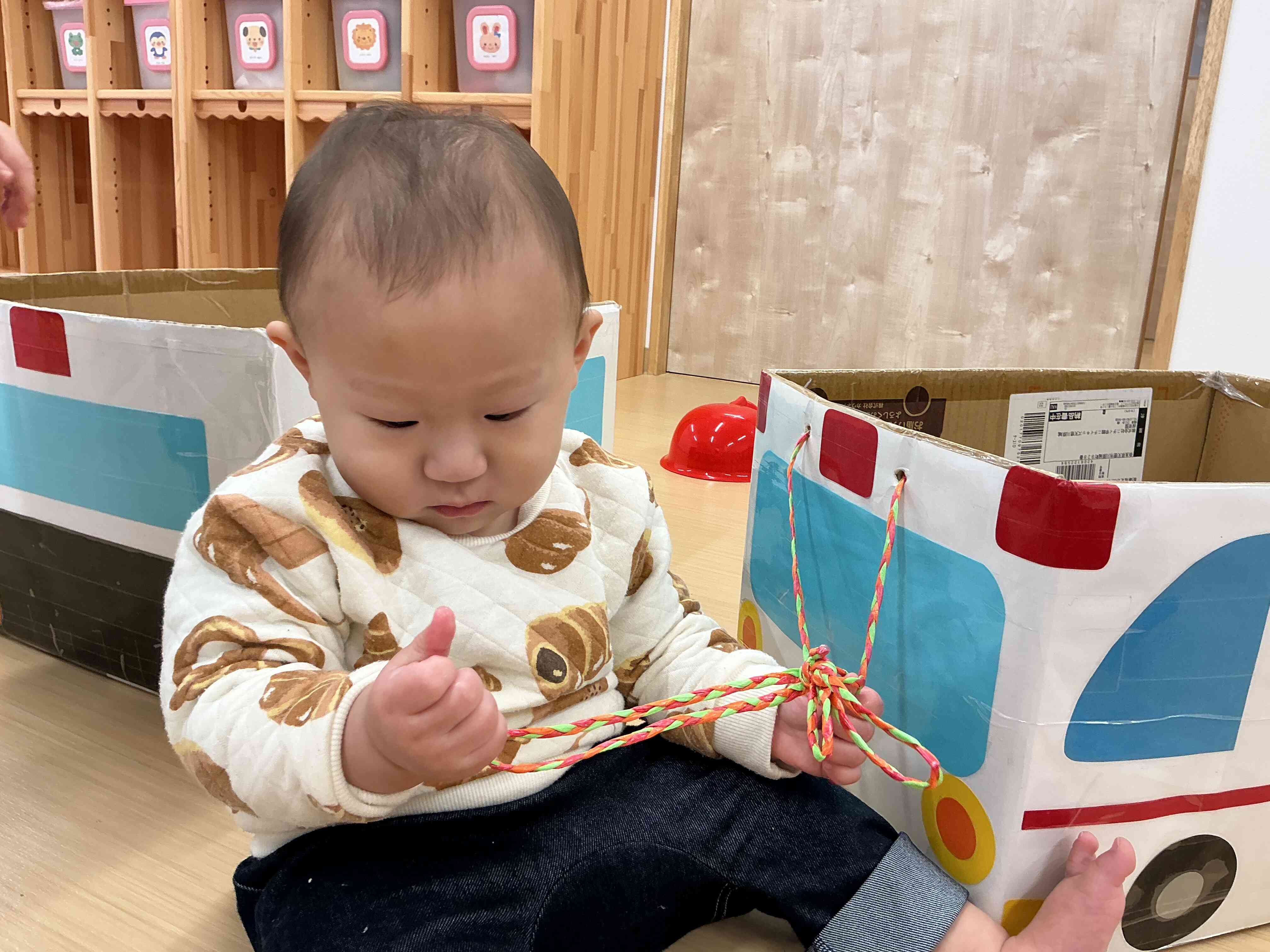 ヒモが気になる、、!