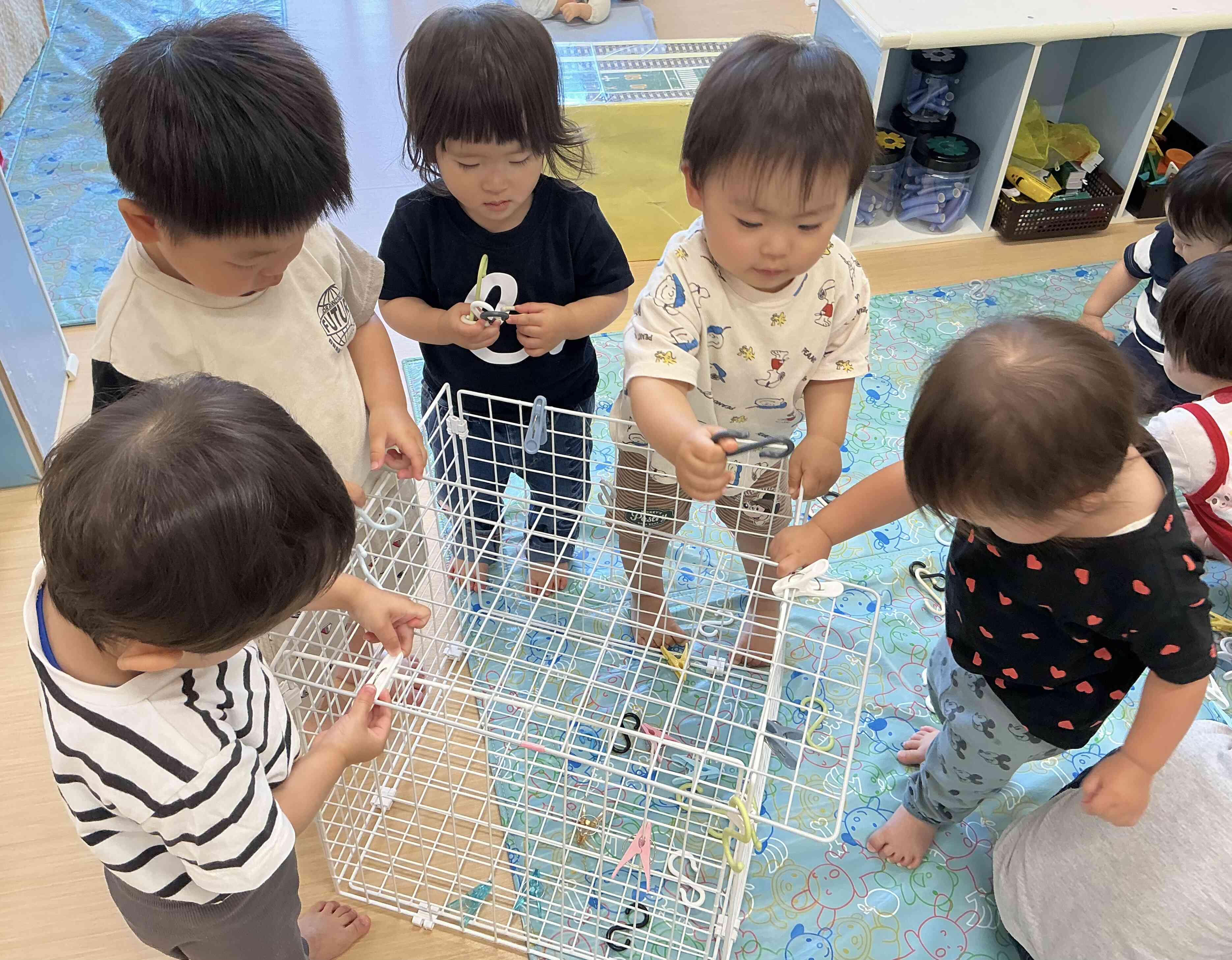 洗濯バサミで遊んでみたよ！