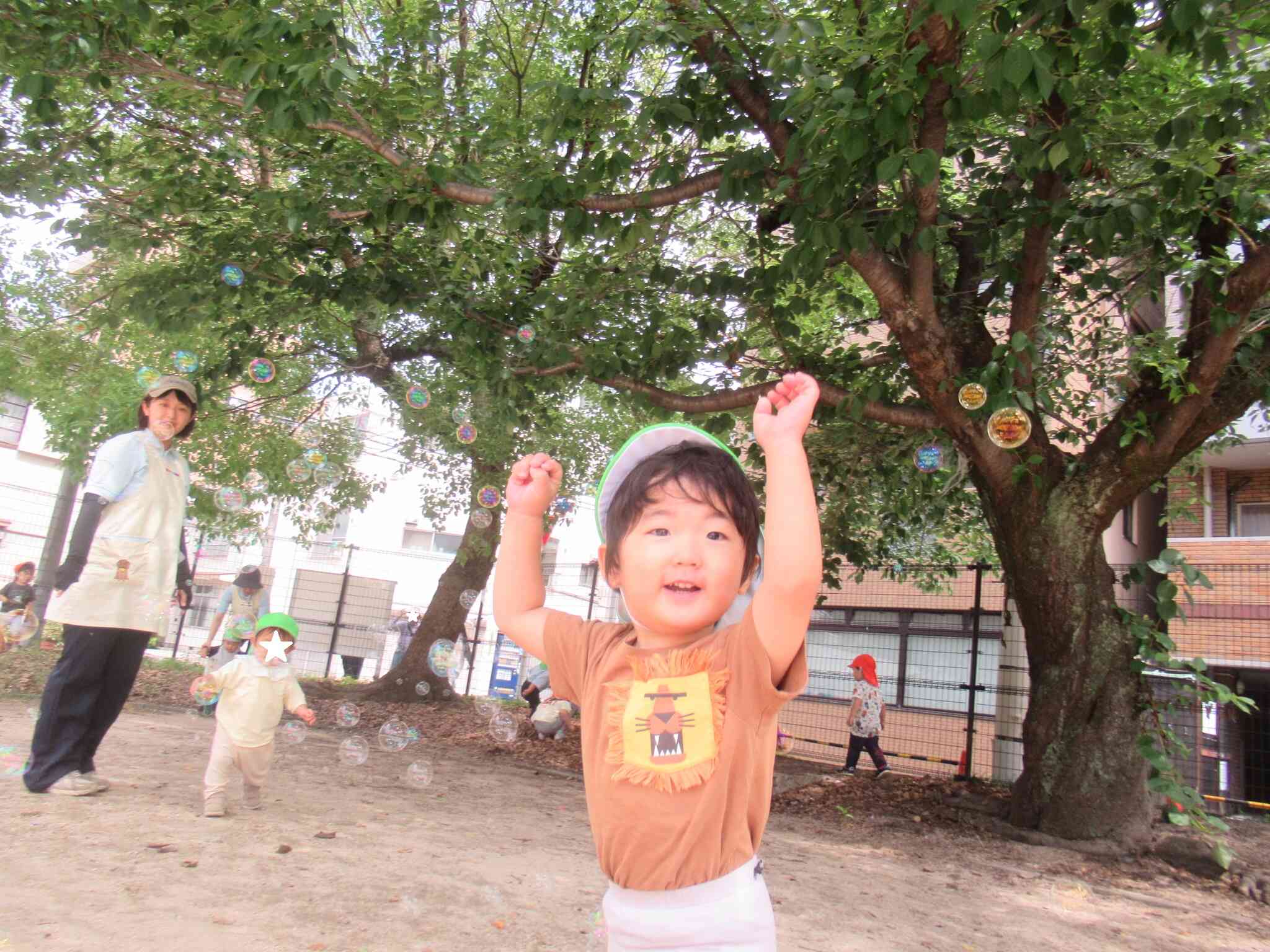 公園：しゃぼん玉