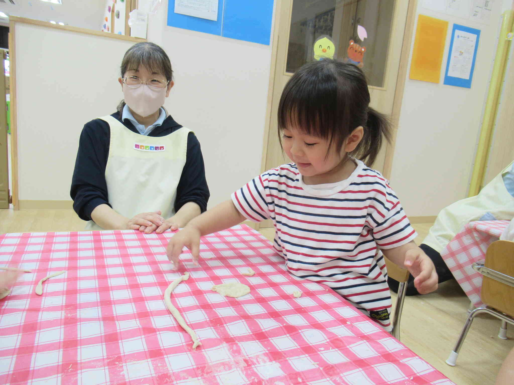 にょろにょろ～　ヘビさんみたいだね(*^^*)