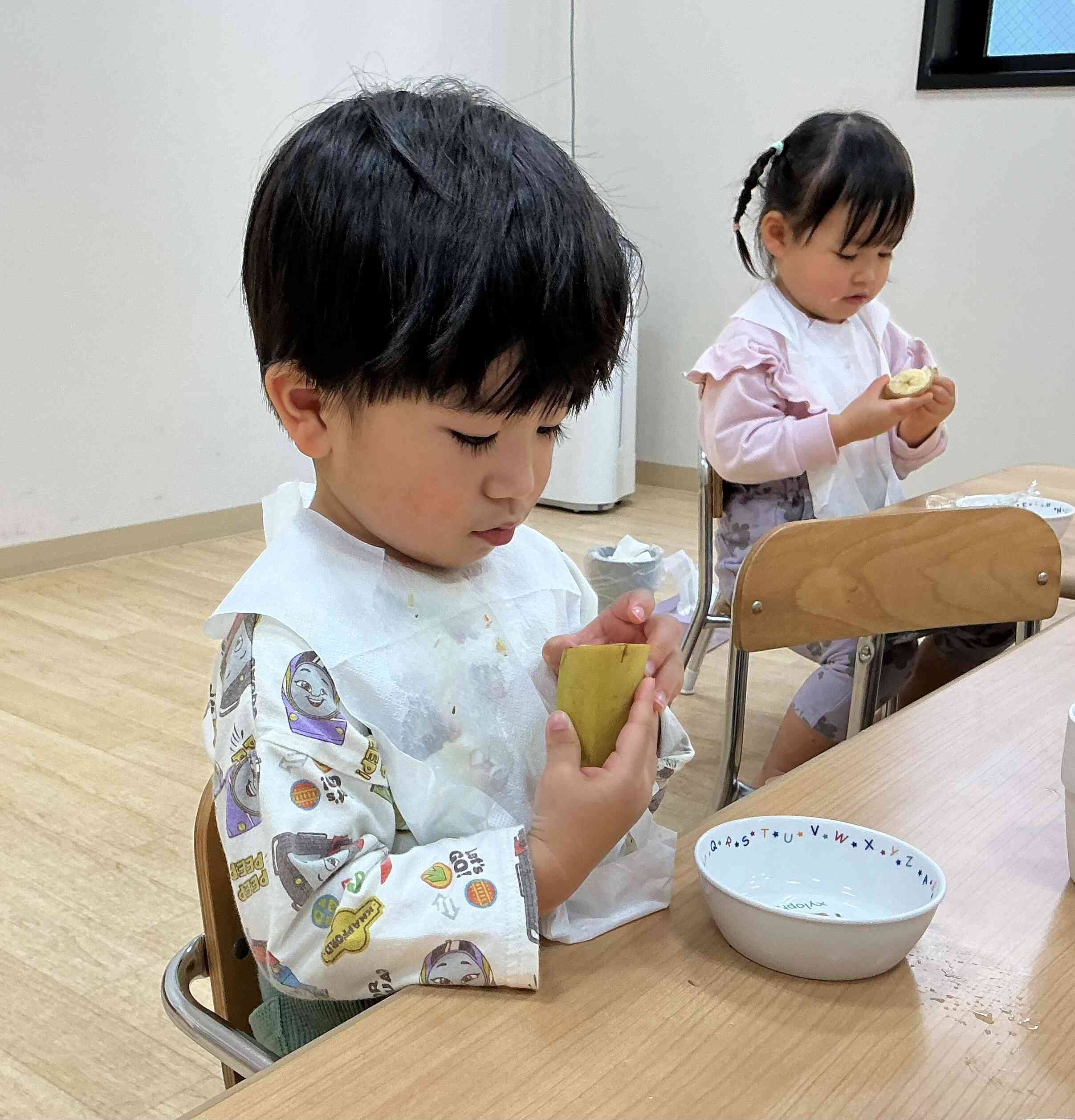 バナナの皮むけるかな〜？？