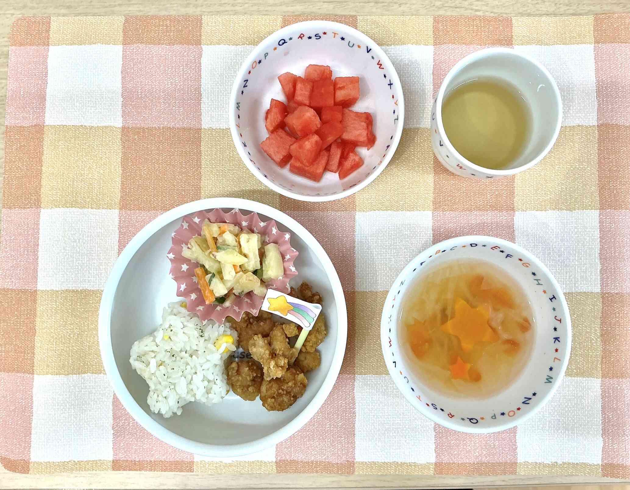 今日もステキな給食時間♪