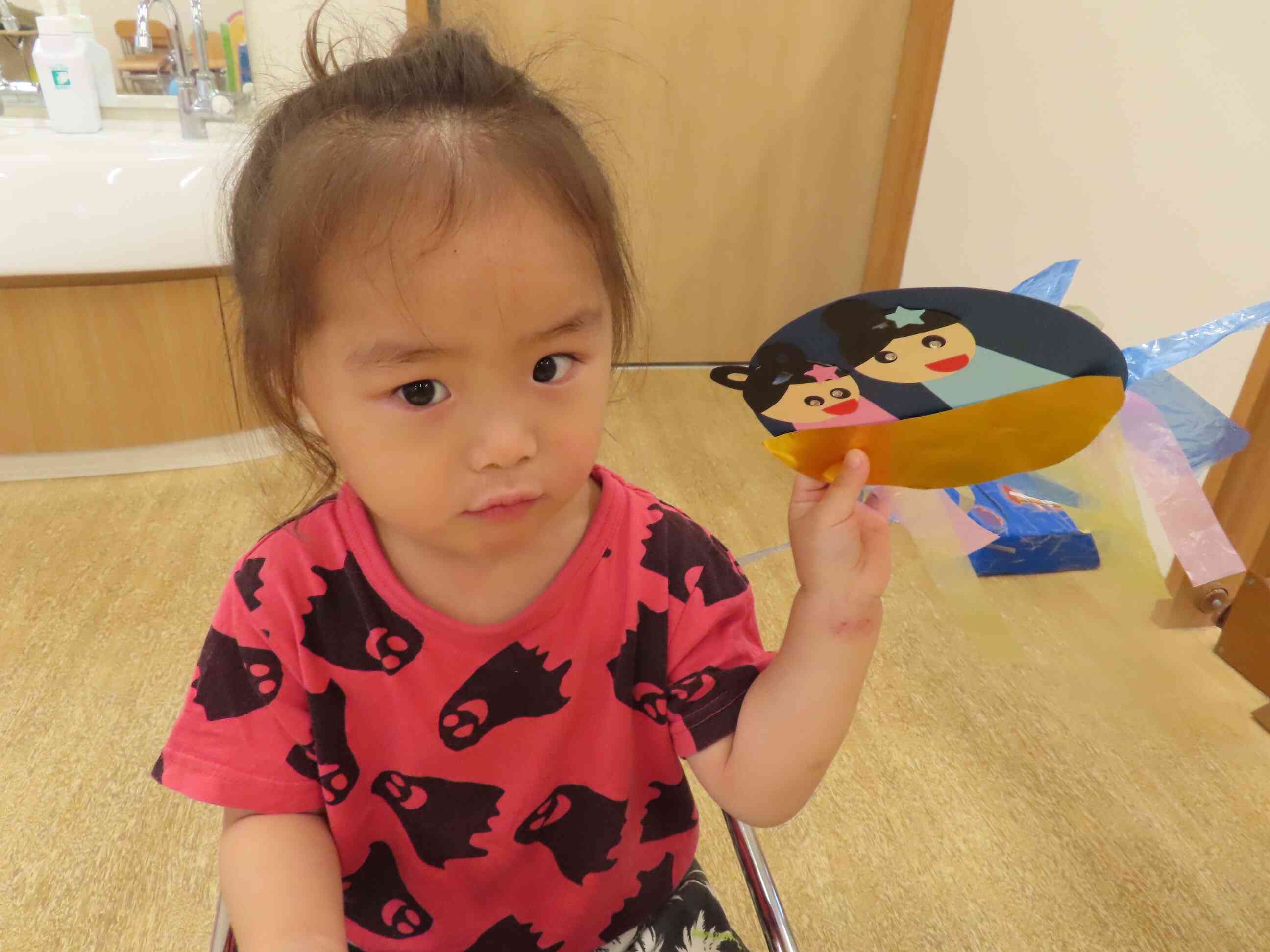 1歳児さんの制作です