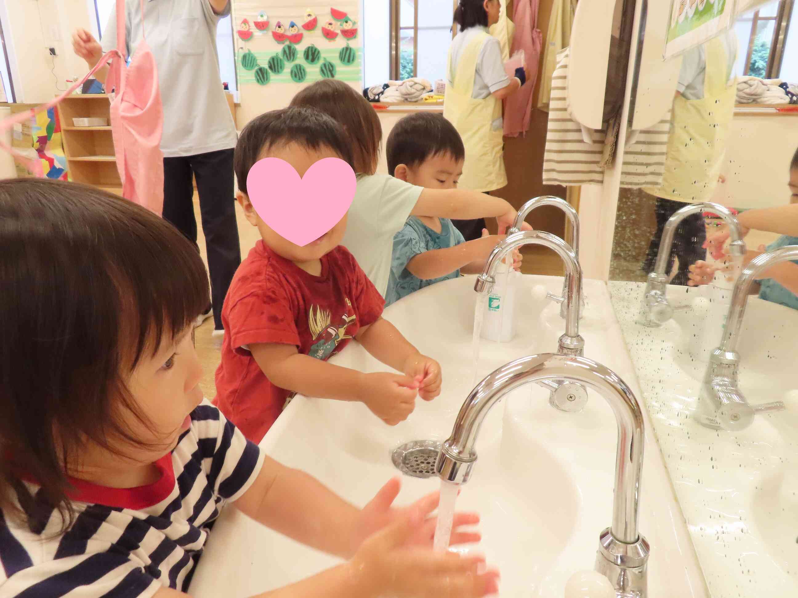すみずみまでよく洗おうね！