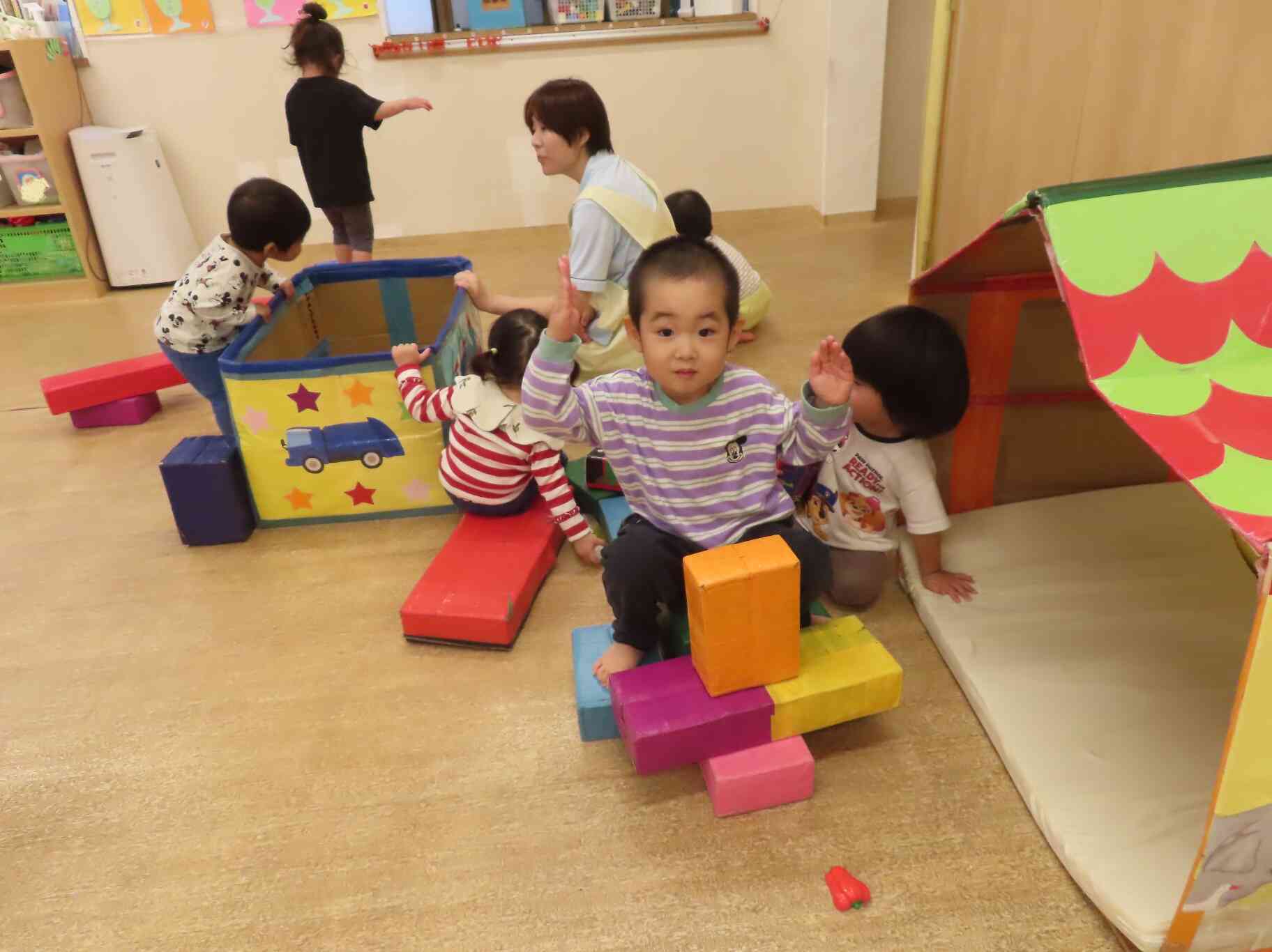 見て見て！僕が積んだんだよ！
