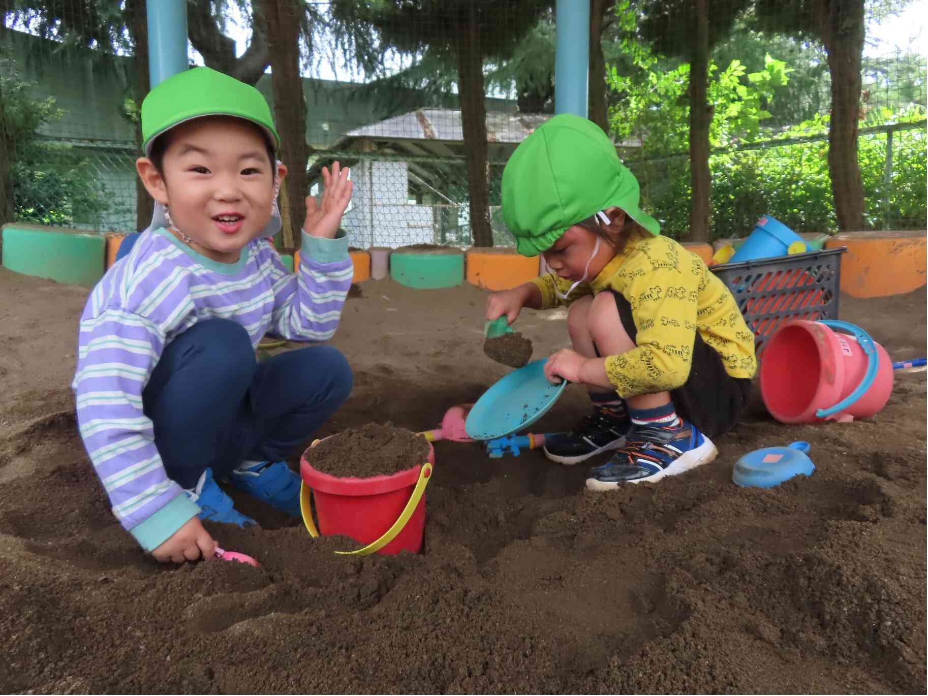 だいすきな砂遊び♪