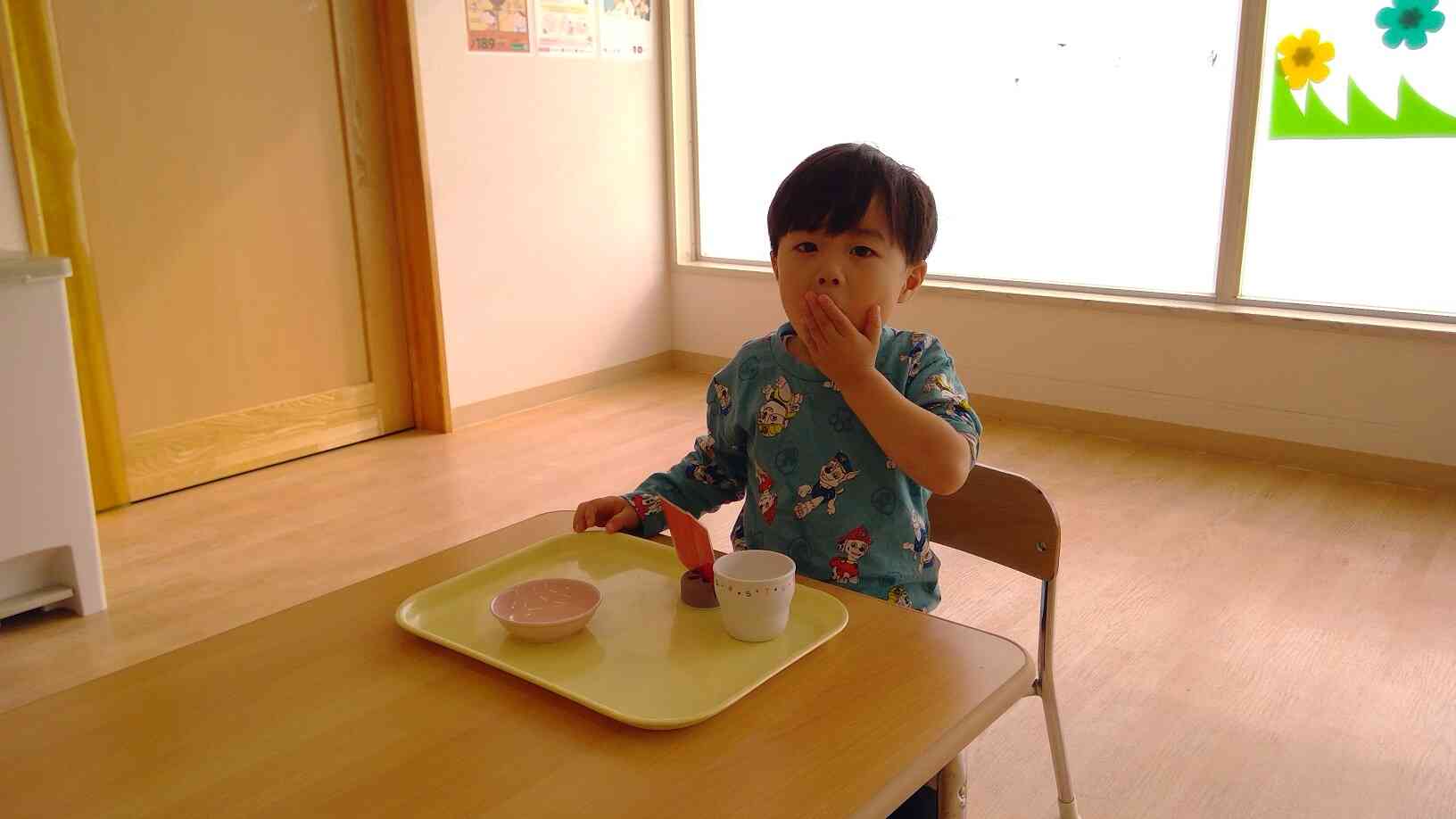 登園後の午前おやつ