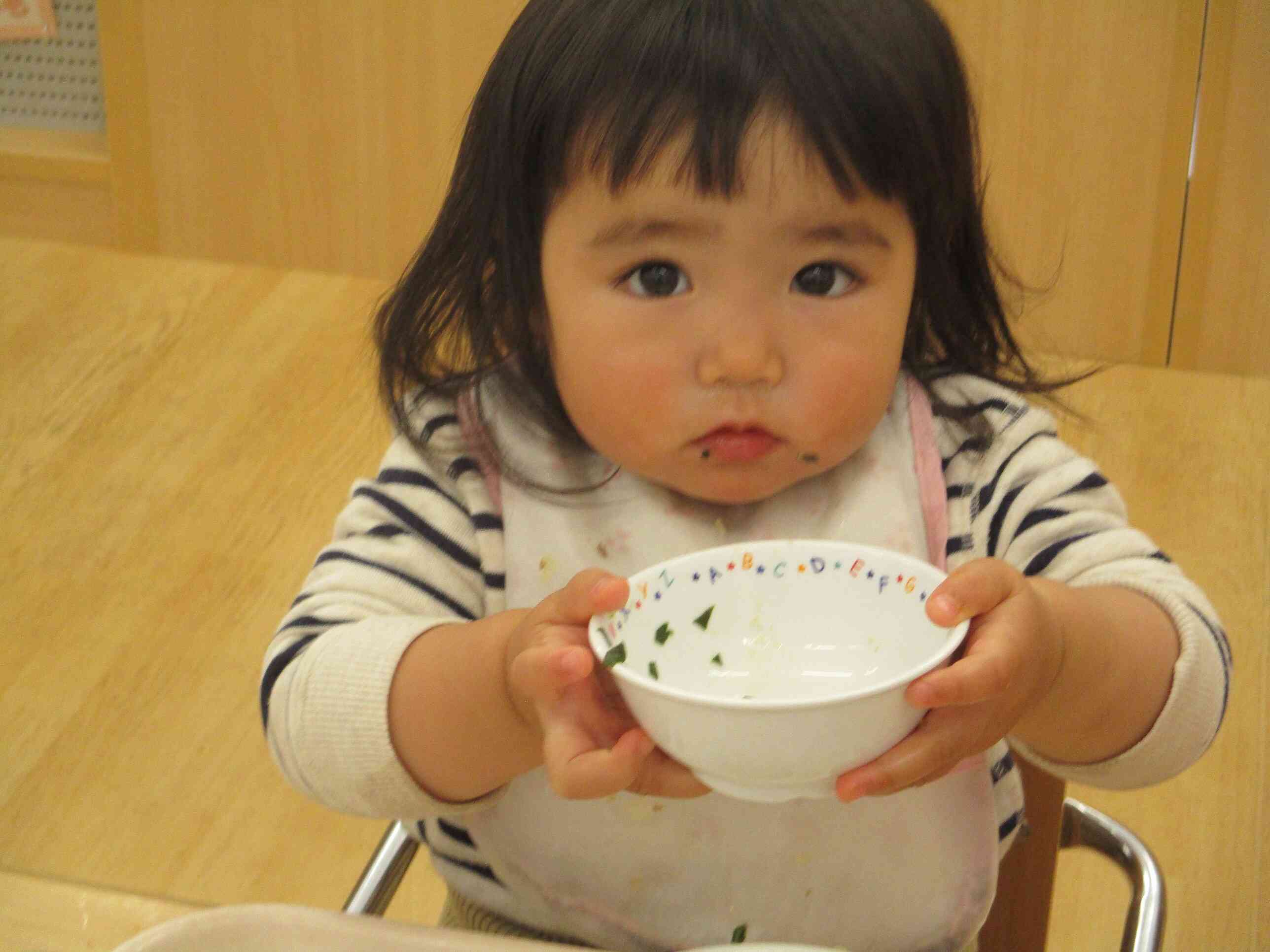 ほら、おみそ汁も、もう飲んじゃった！