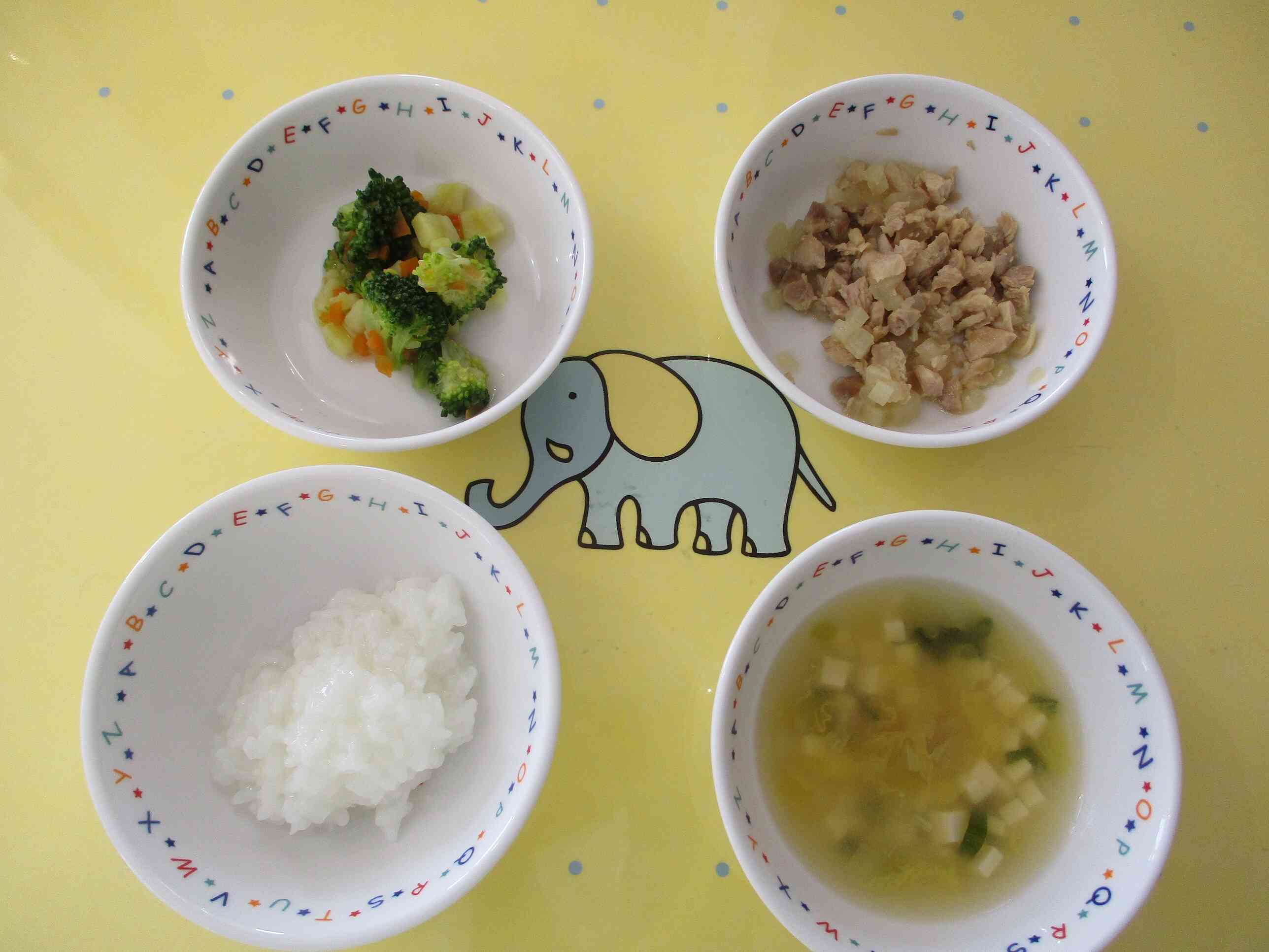 2月16日(月)の給食　離乳食(後期食)