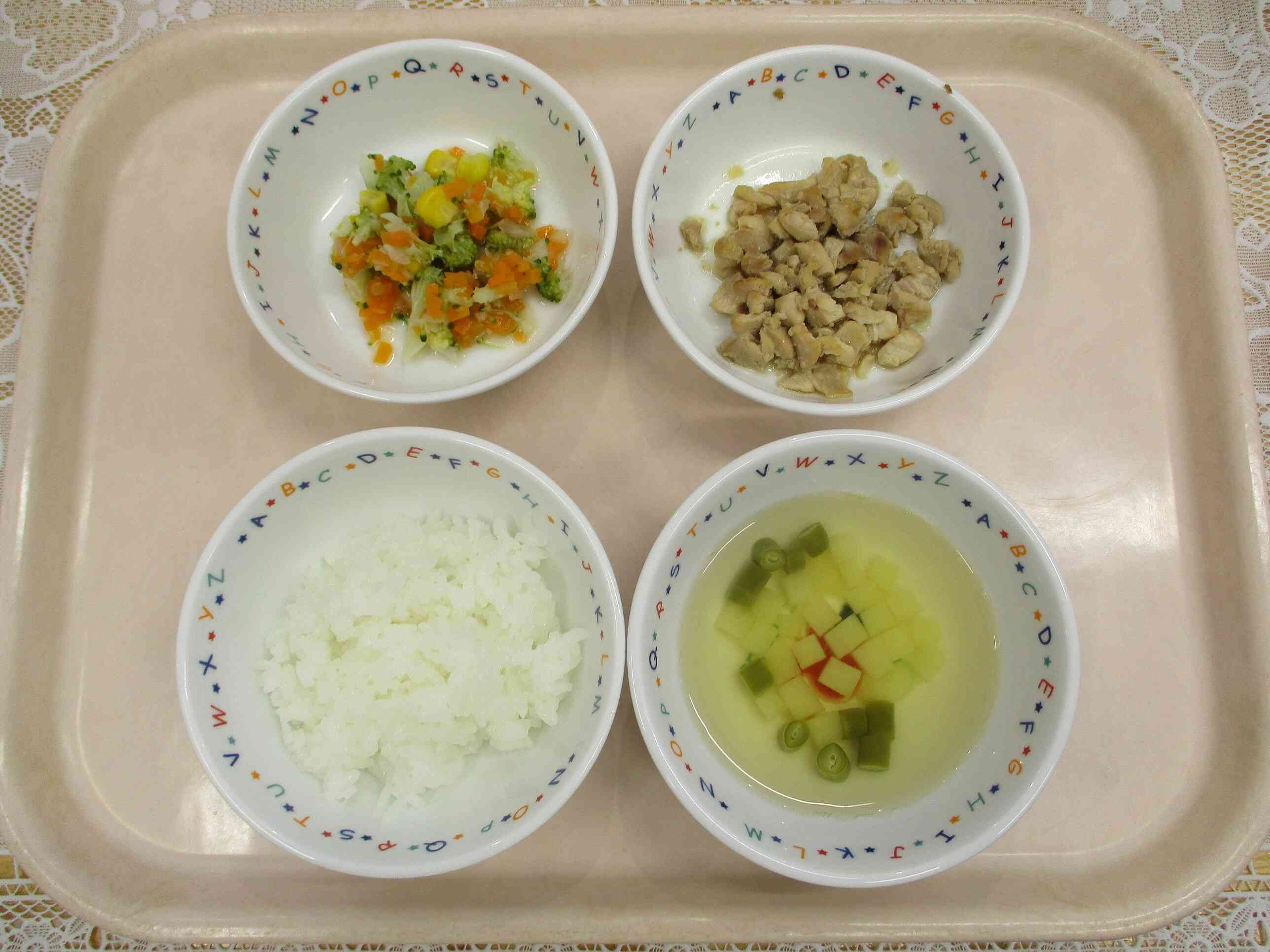 ５月１８日(月)の給食　離乳食(後期食)