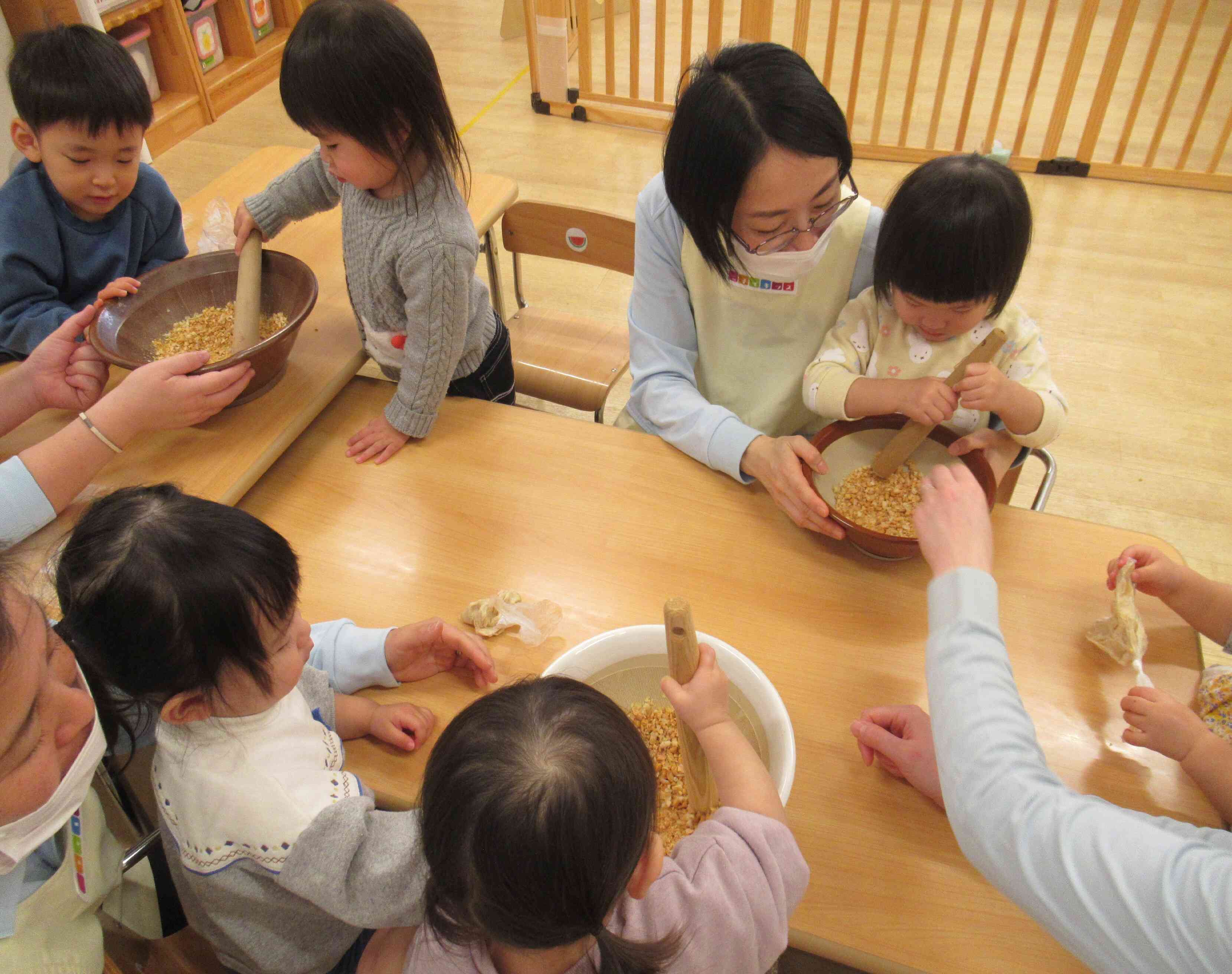 きな粉作りに挑戦!