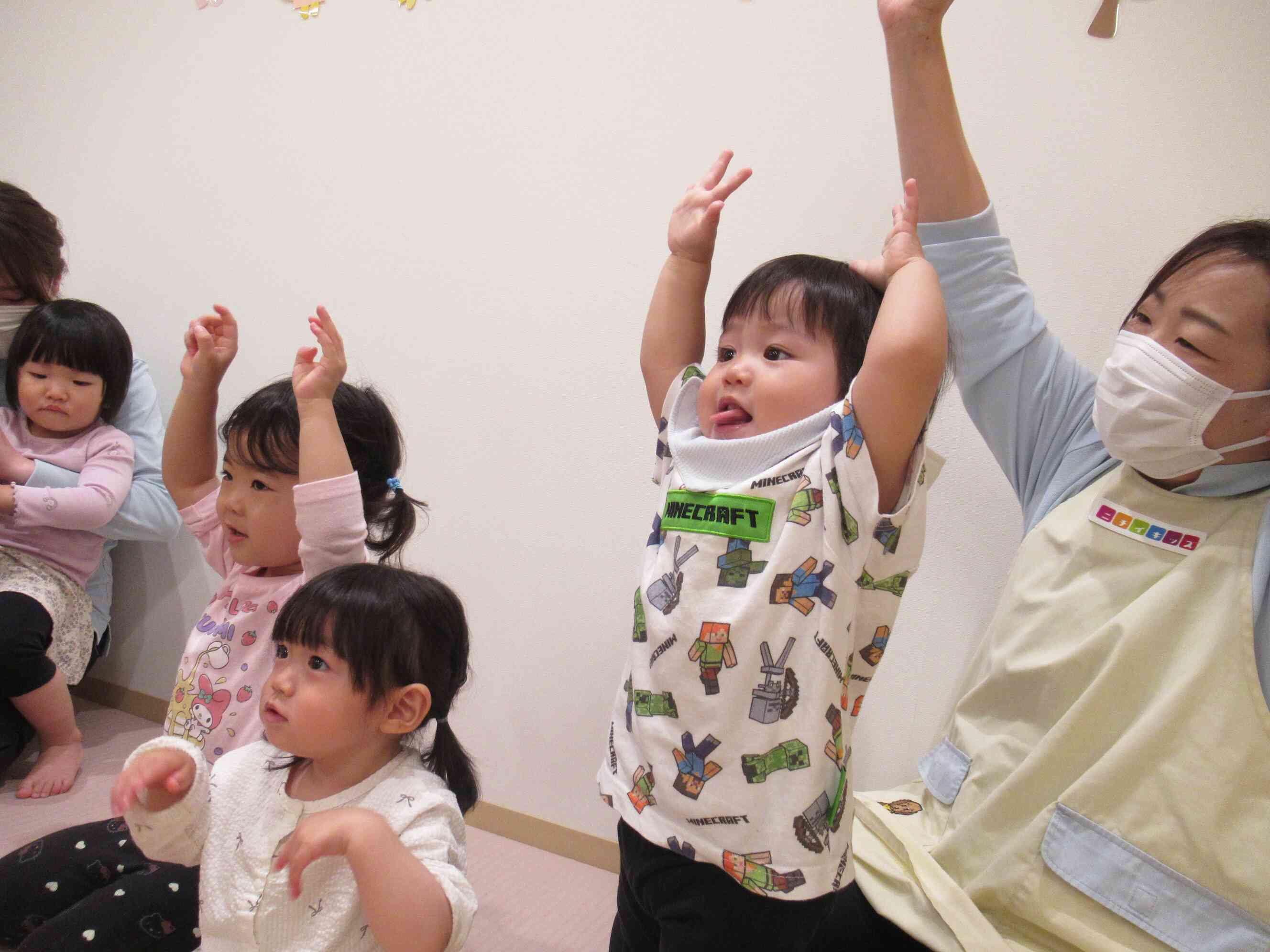 ニチイキッズ富安保育園の１日　～じぶんでできるよ（日常の様子）～