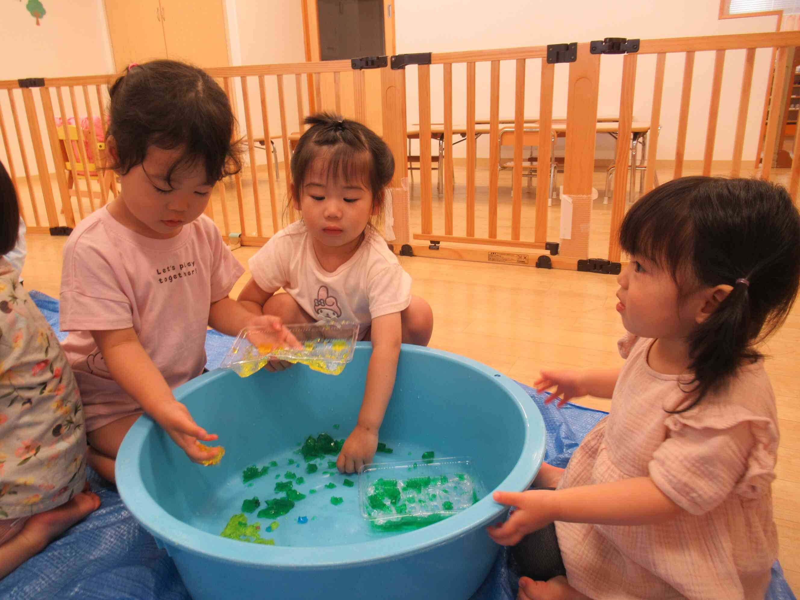 寒天プルプル気持ちいいね!