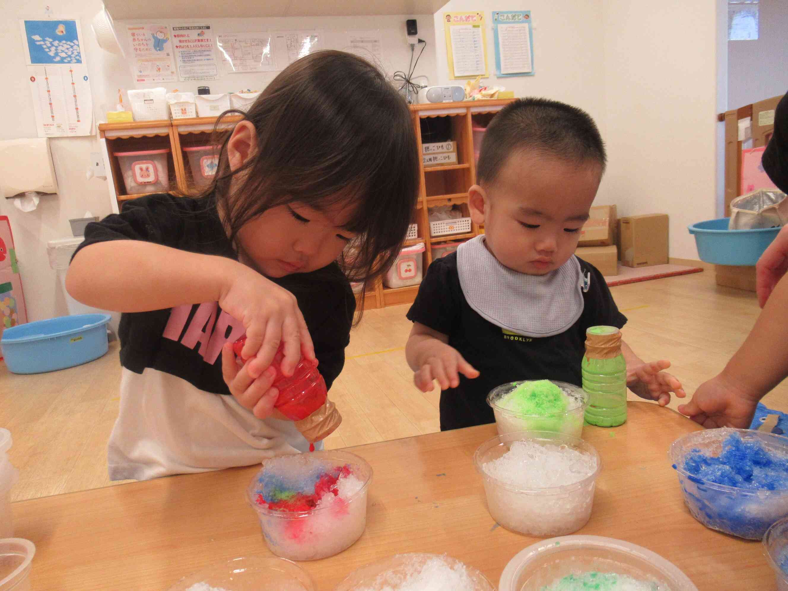 にじいろかき氷の出来上がり!