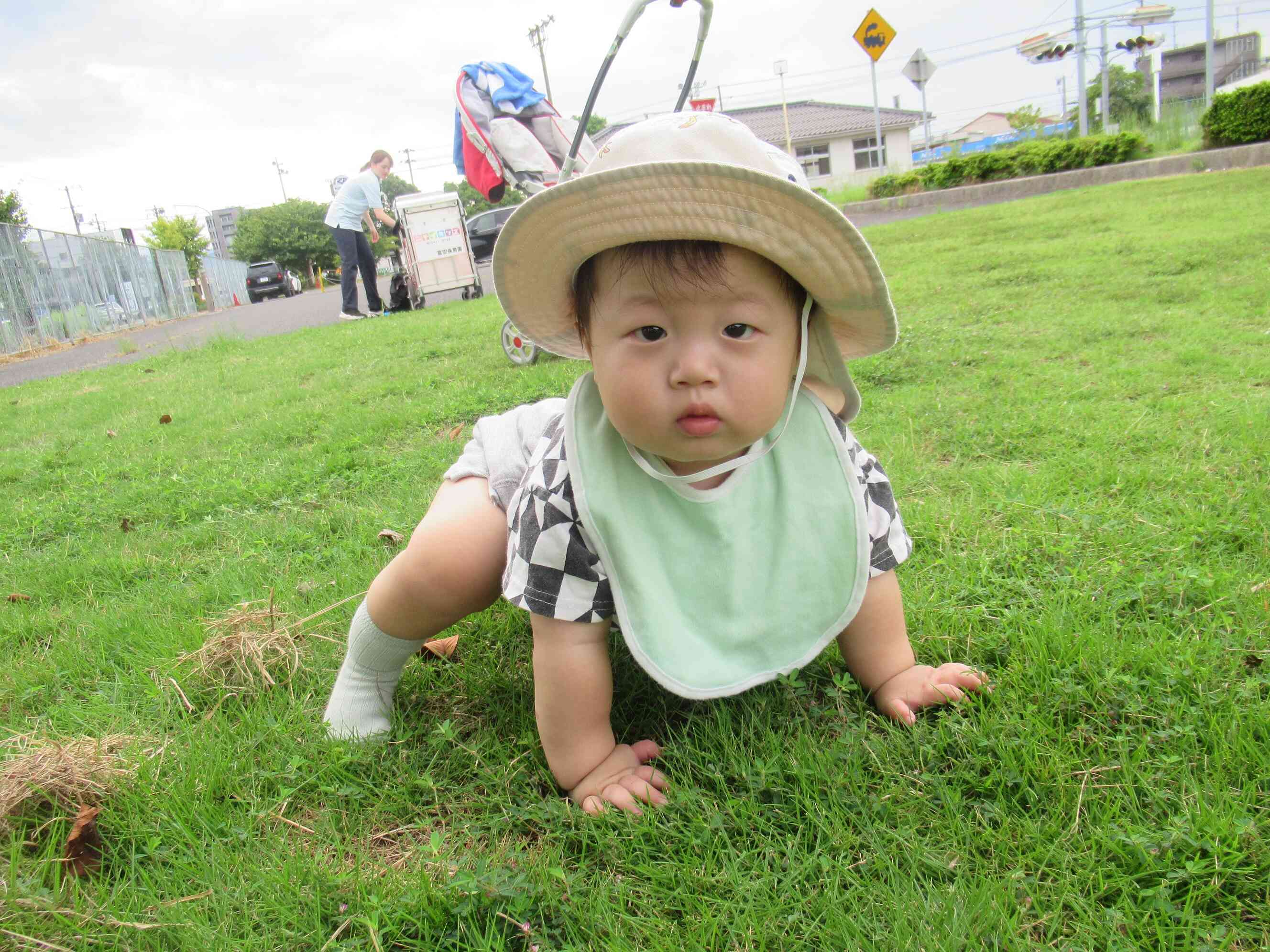 お外大好き。気持ちいいね。