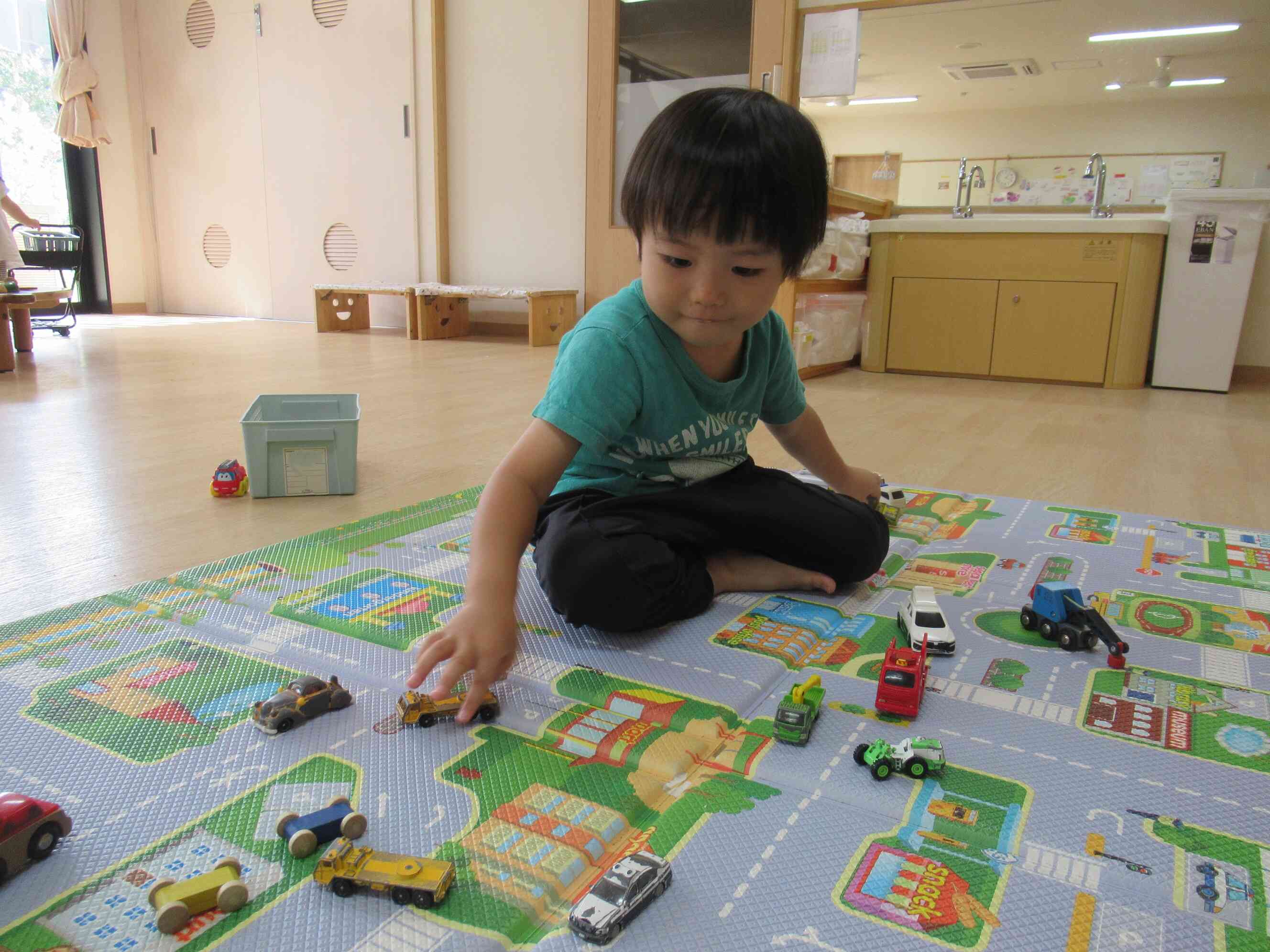 ニチイキッズ富安保育園とは違ったおもちゃがたくさんで楽しいな~