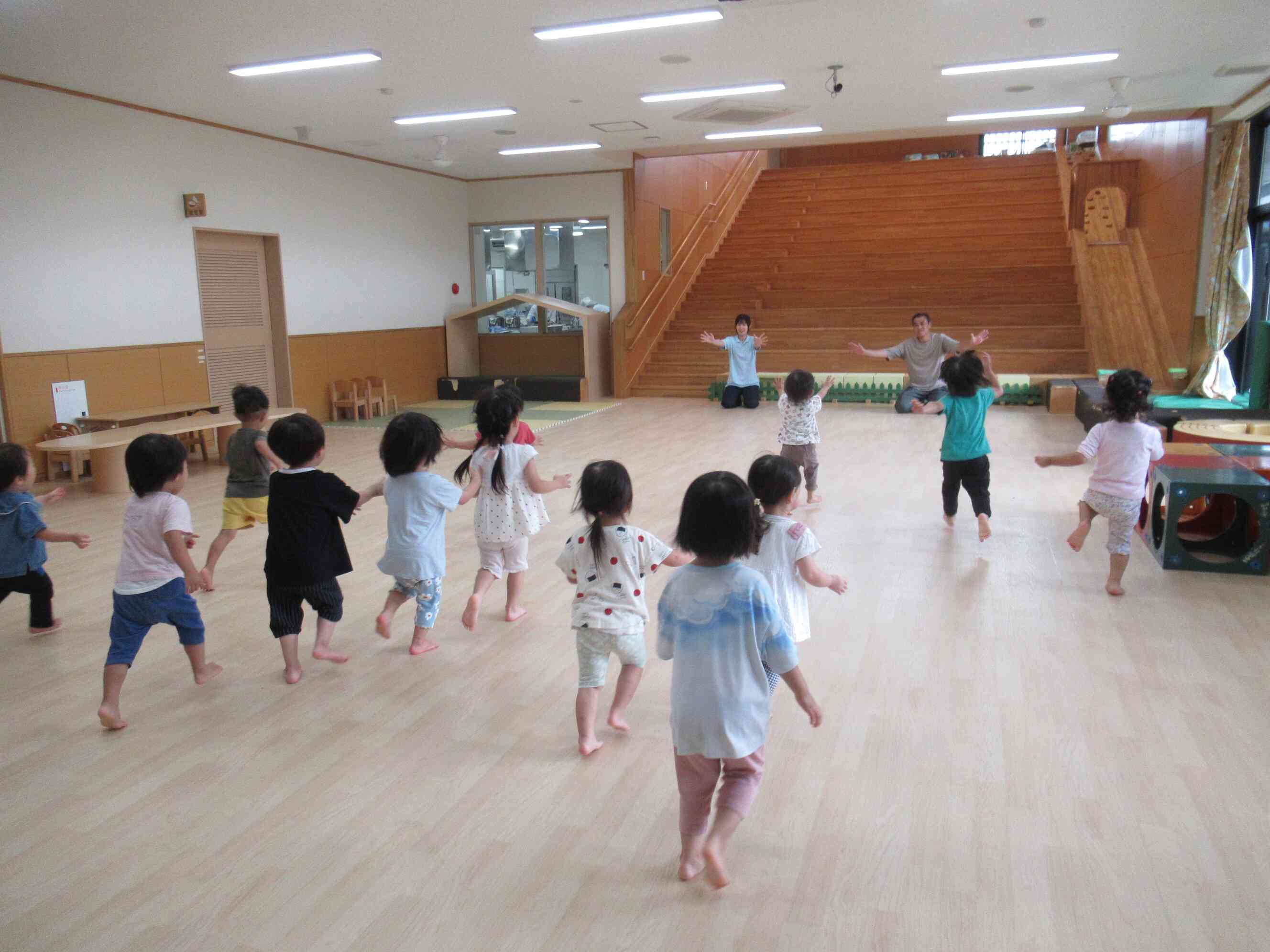 みんなでよーいどん