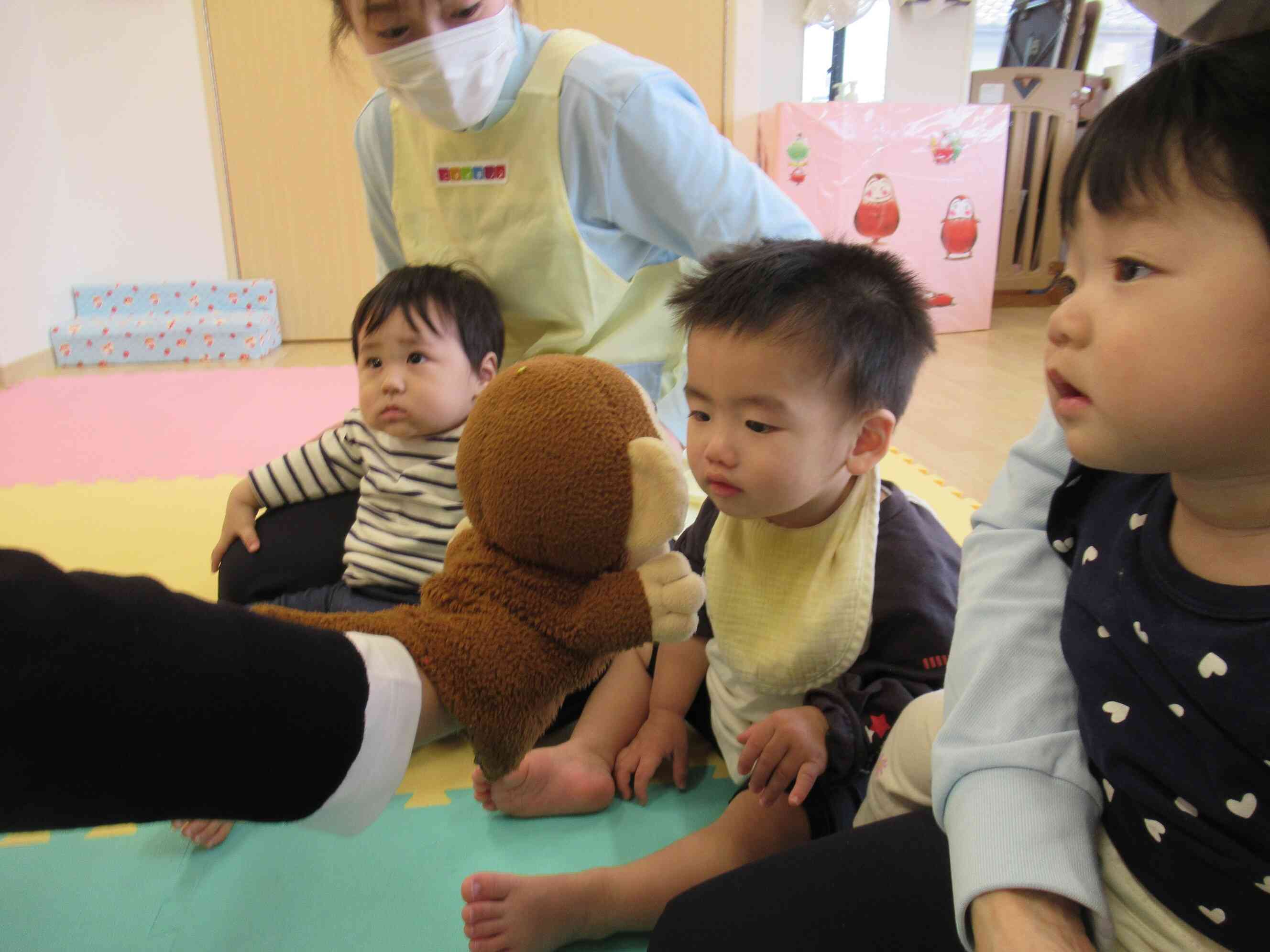 モンタにちゅ～！っと近づくMちゃんです。