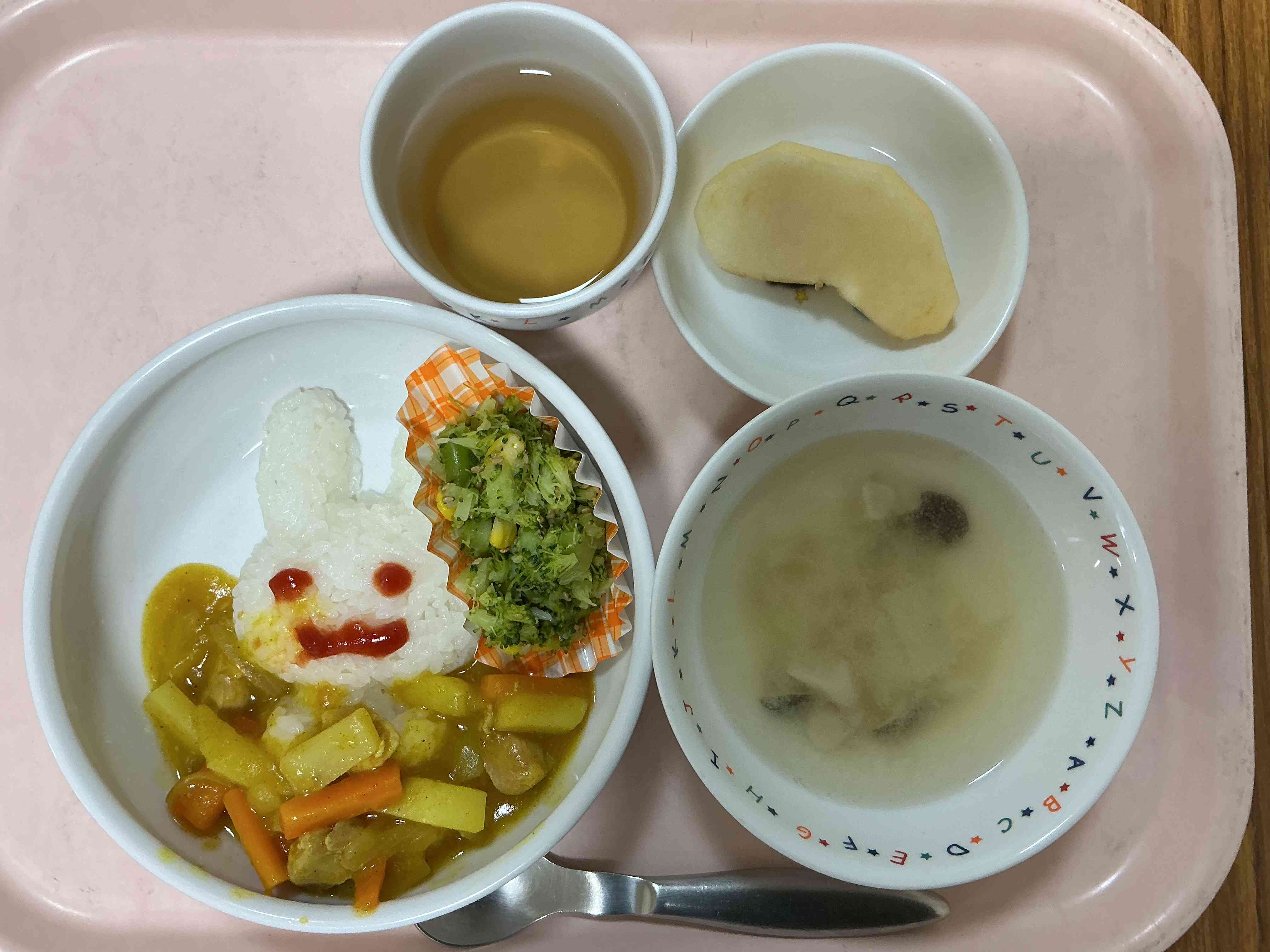 12月12日の給食(お誕生会メニュー)