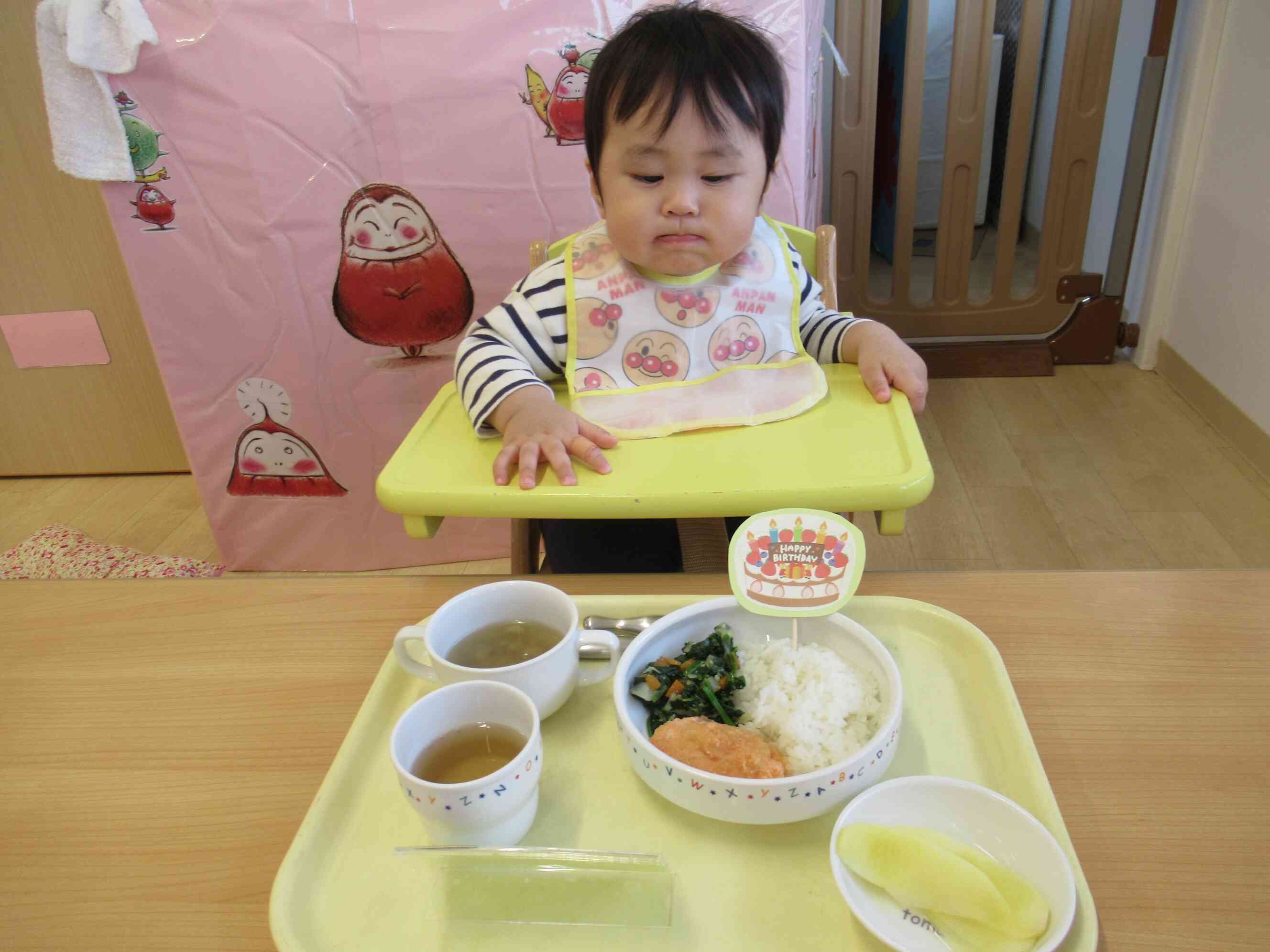 食べるの大好き!すくすく大きくなってね。