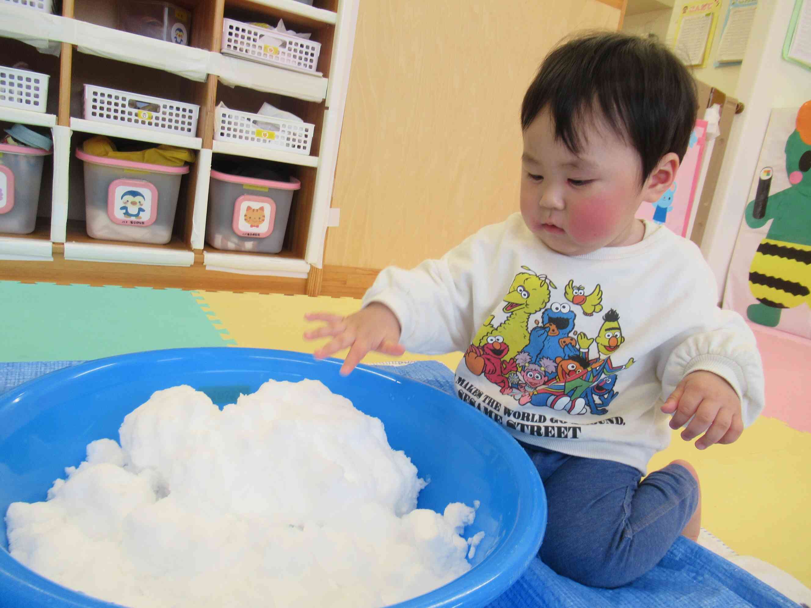 雪にさわってみよう！