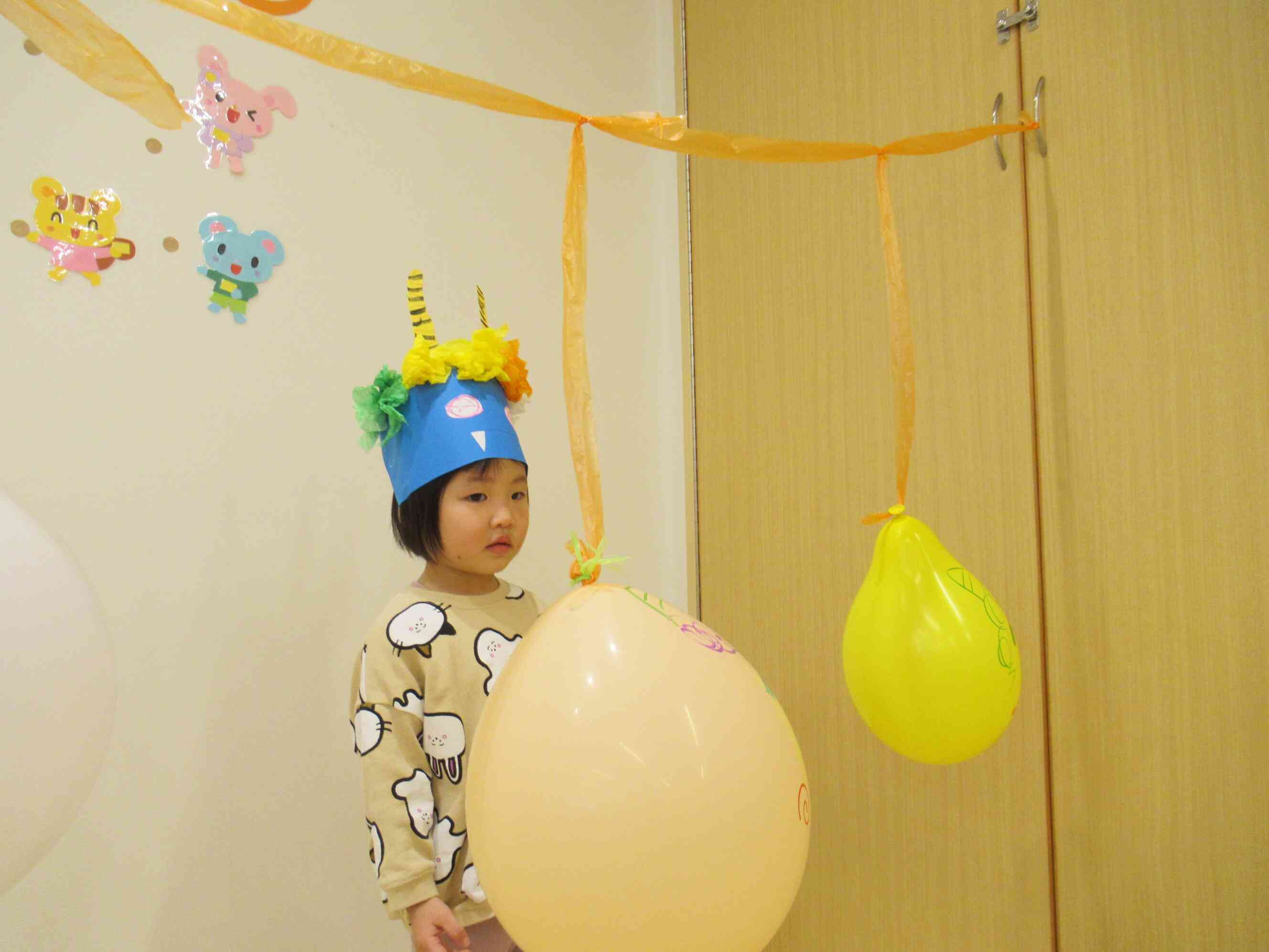 おにさんのいろいろな顔があるよ。