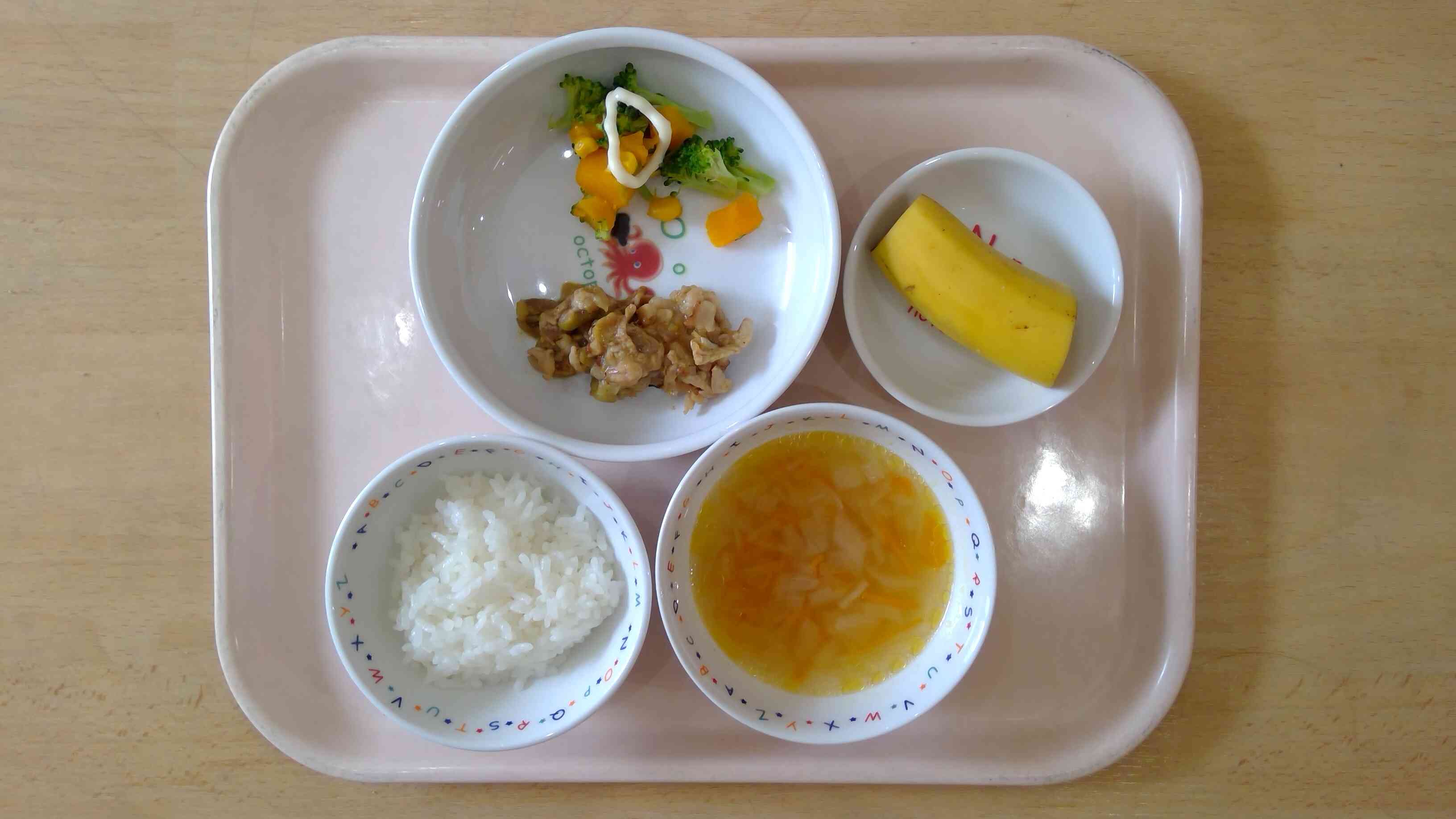 この日の幼児食はこちら