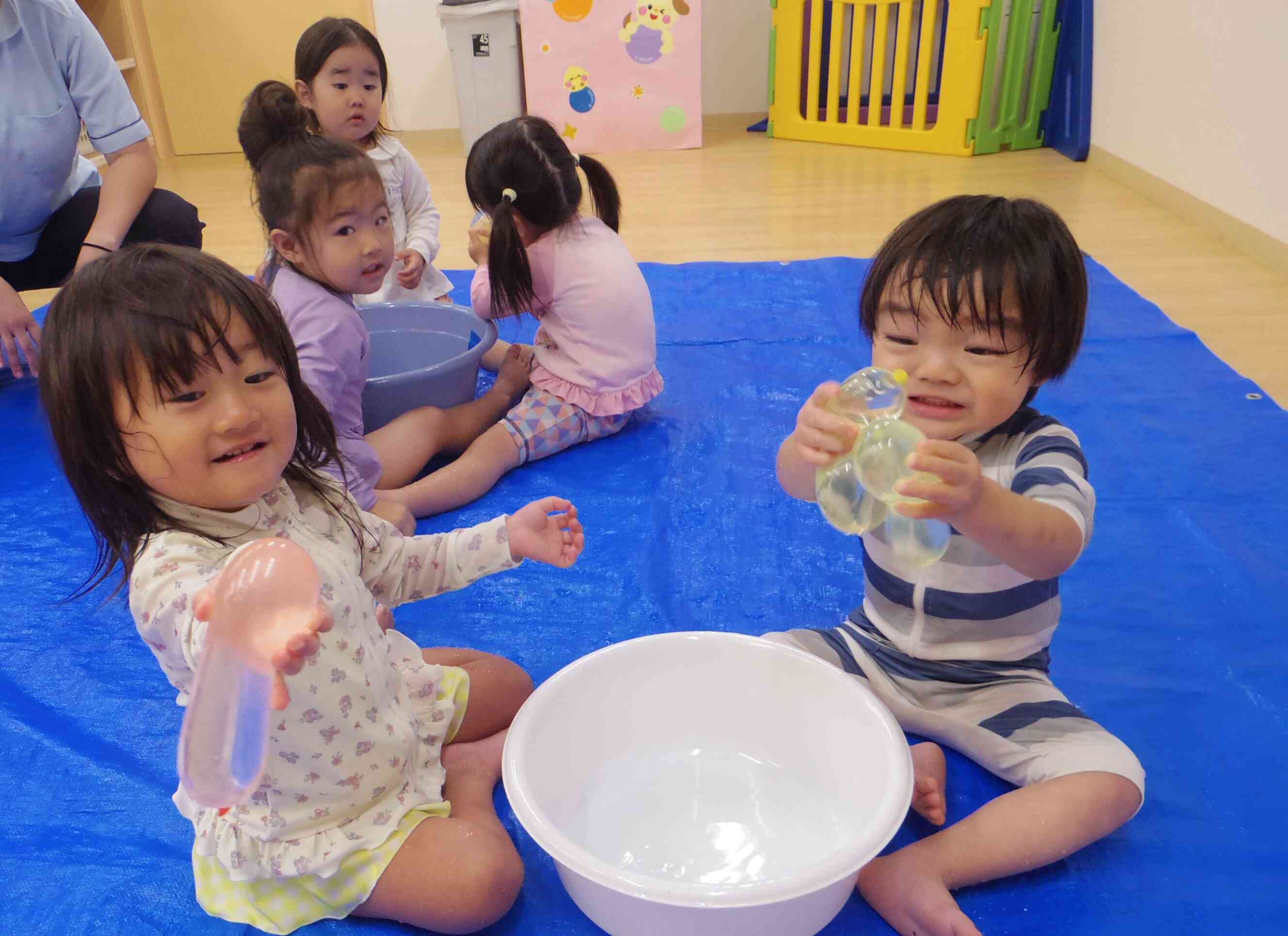 水風船遊び