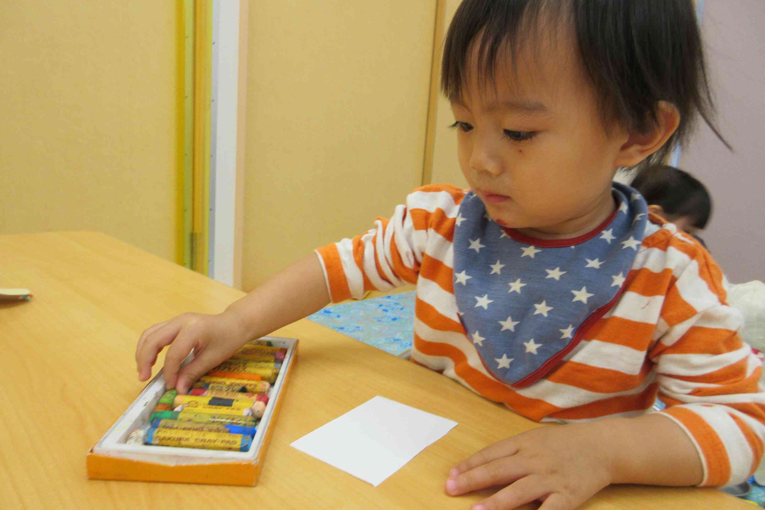 何色にしようかな？