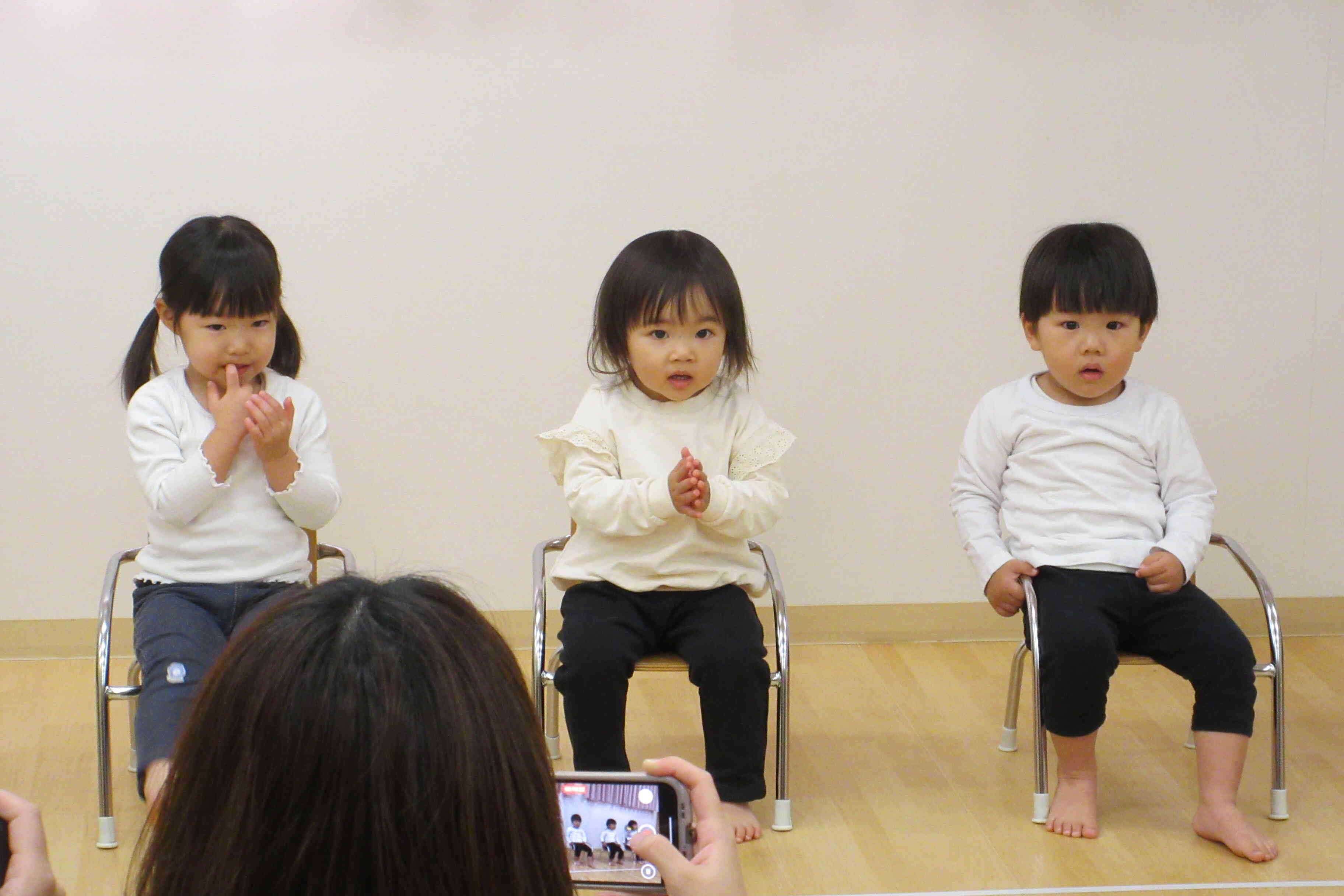 朝のごあいさつをしましょ