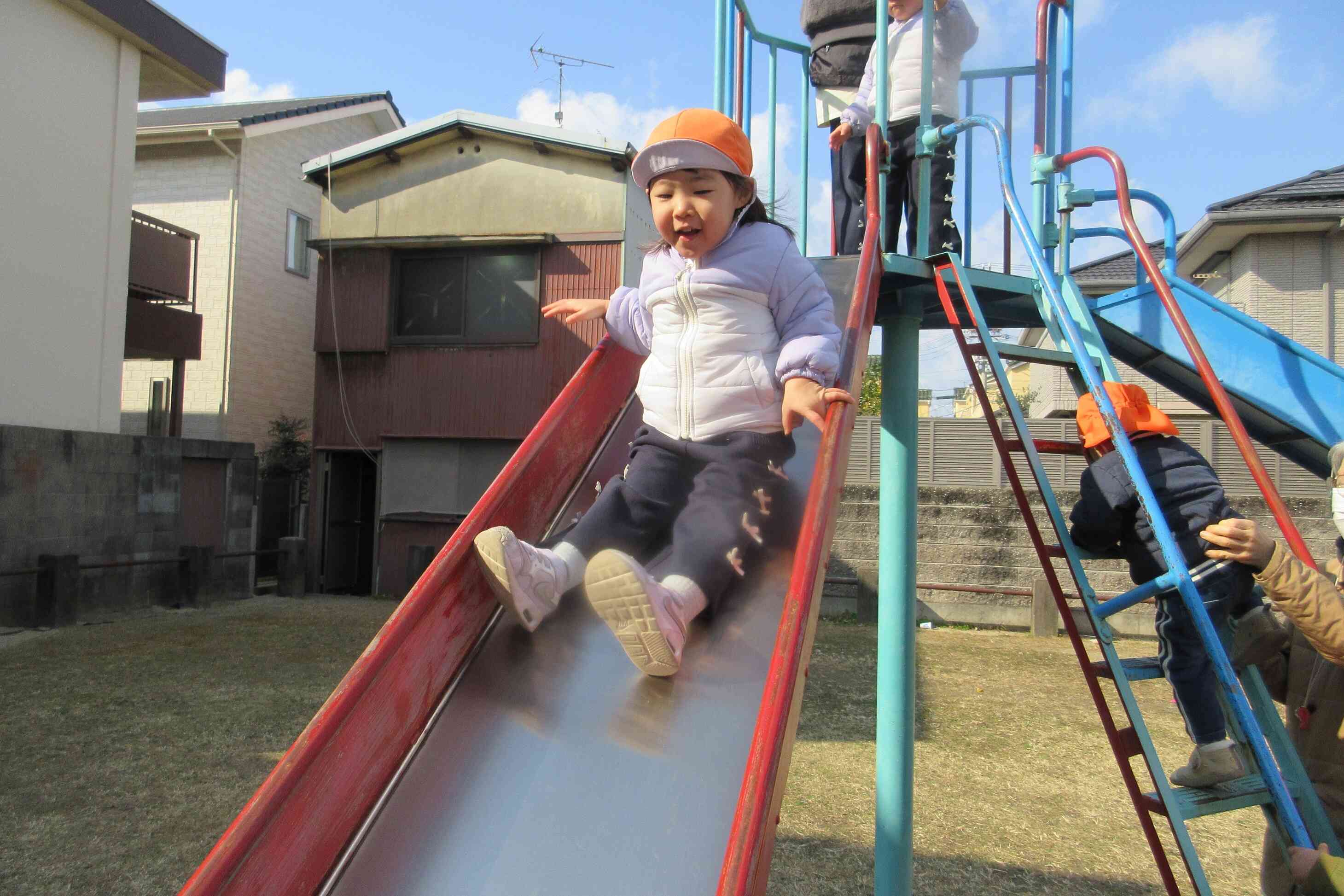 すべり台大好き